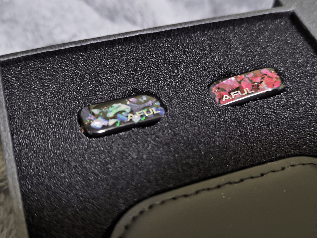 HiFiGo AFUL PolarNight イヤホン イントラコンカ AFUL PolarNight」 イントラコンカ型の枠を超えたデザイン性の