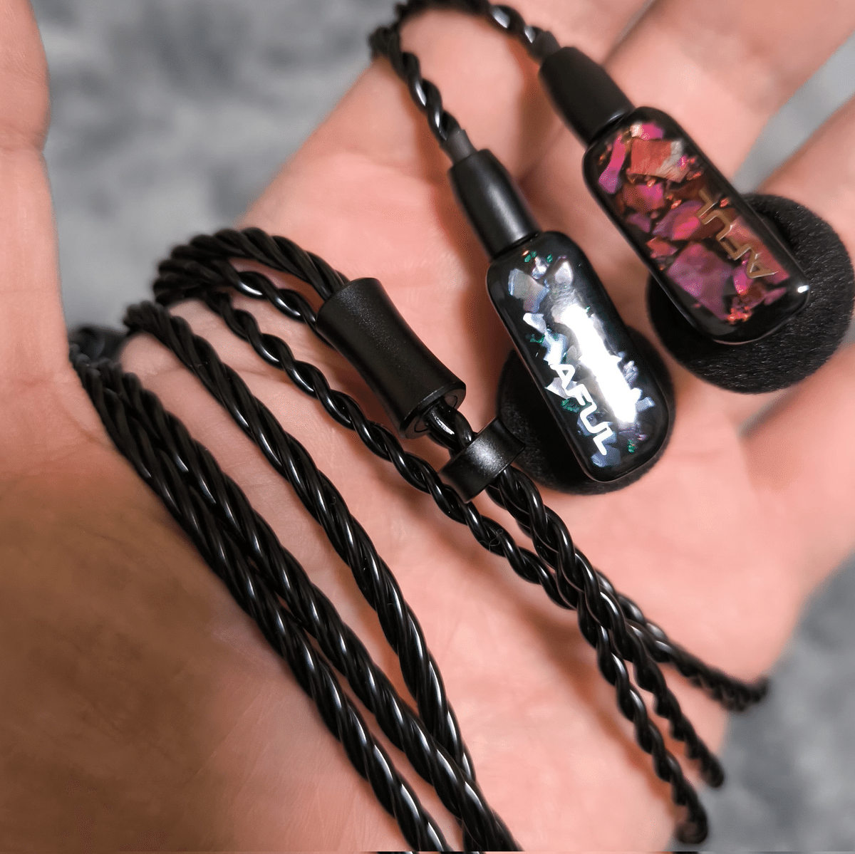 HiFiGo AFUL PolarNight イヤホン イントラコンカ Amazon.co.jp: HiFiGo AFUL PolarNight モニター イヤホン