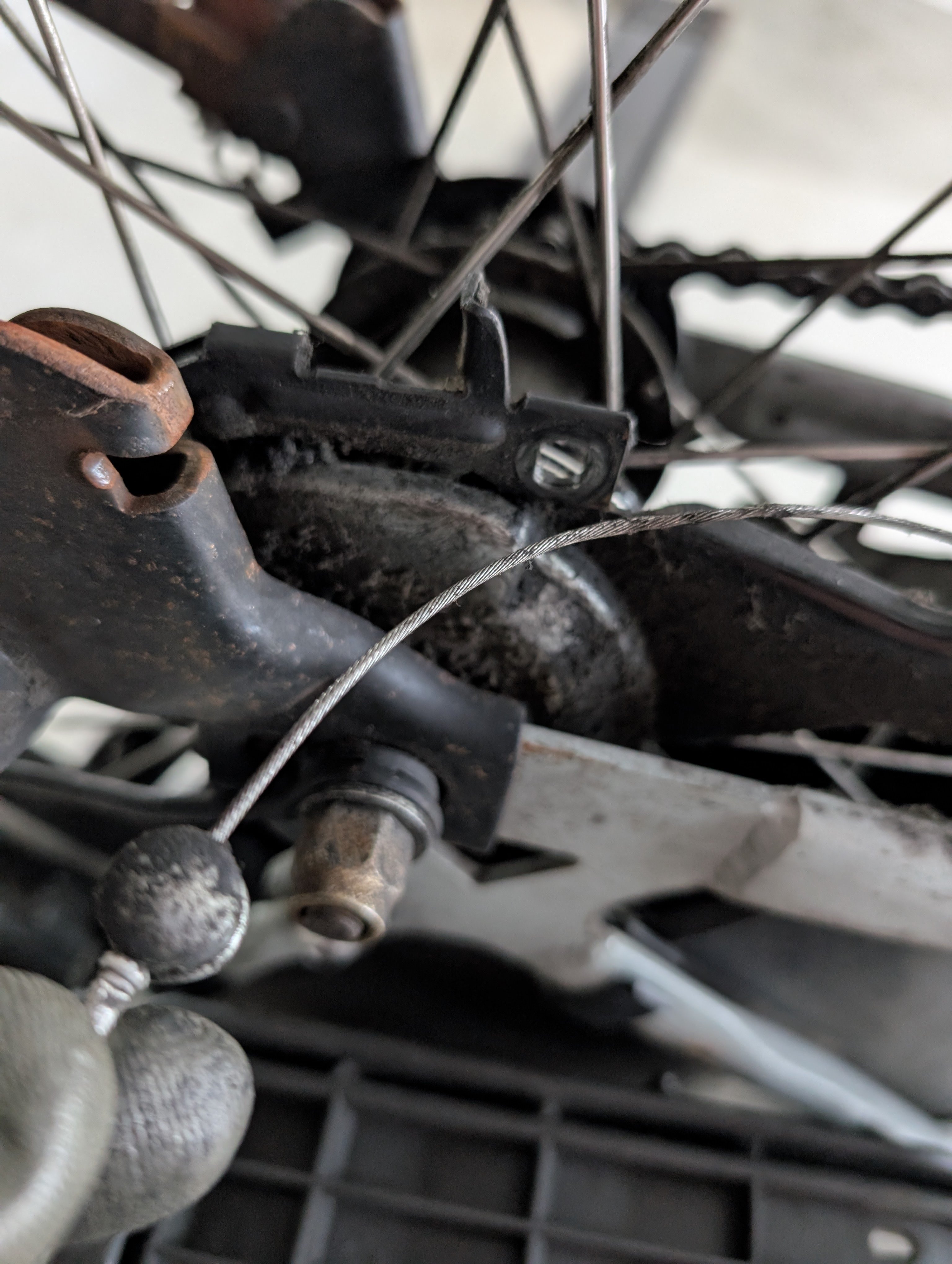 RAKUTTO パンクしない ブリヂストン 電動アシスト三輪自転車