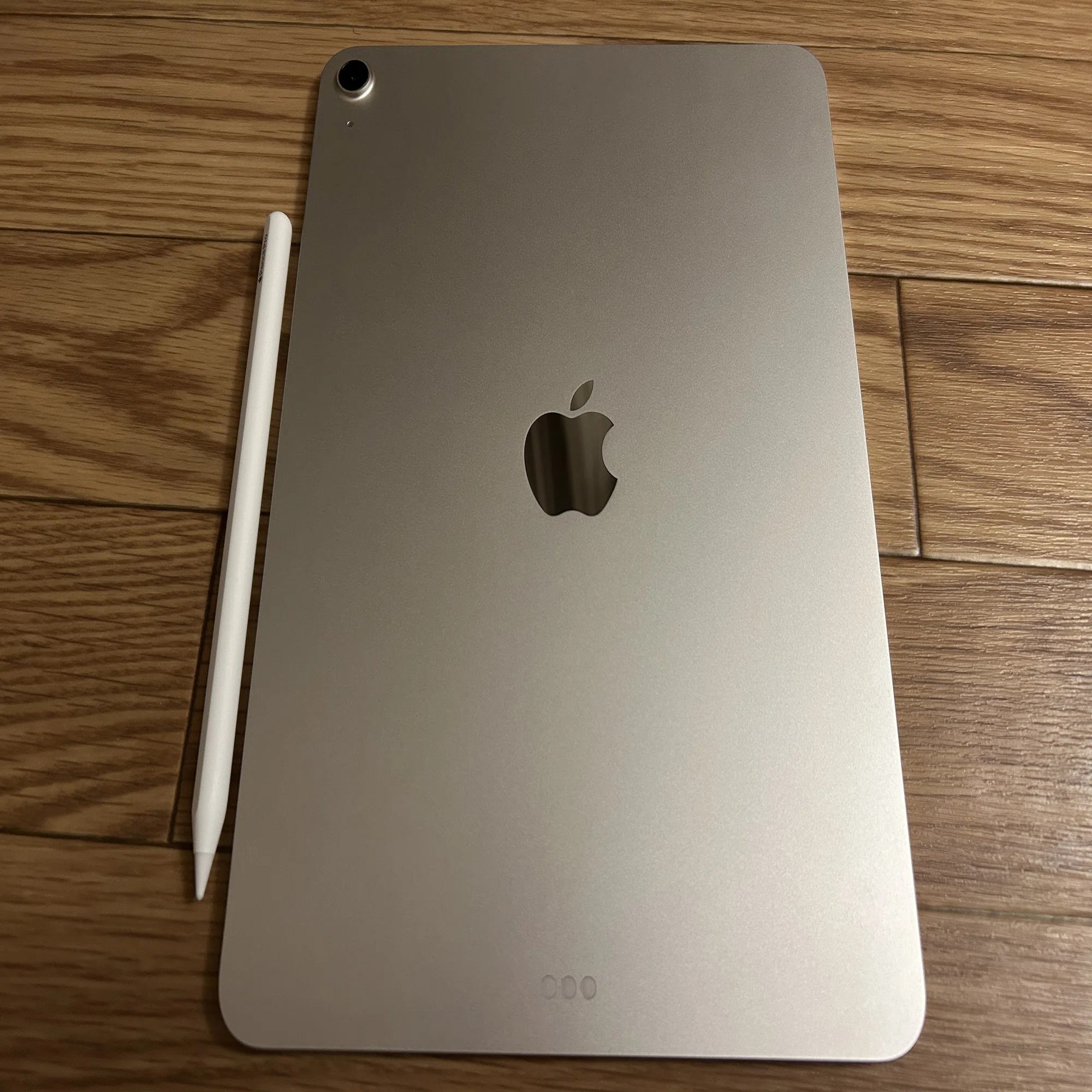 iPad Air (M3)購入レビューとおすすめアクセサリーの紹介｜潮風