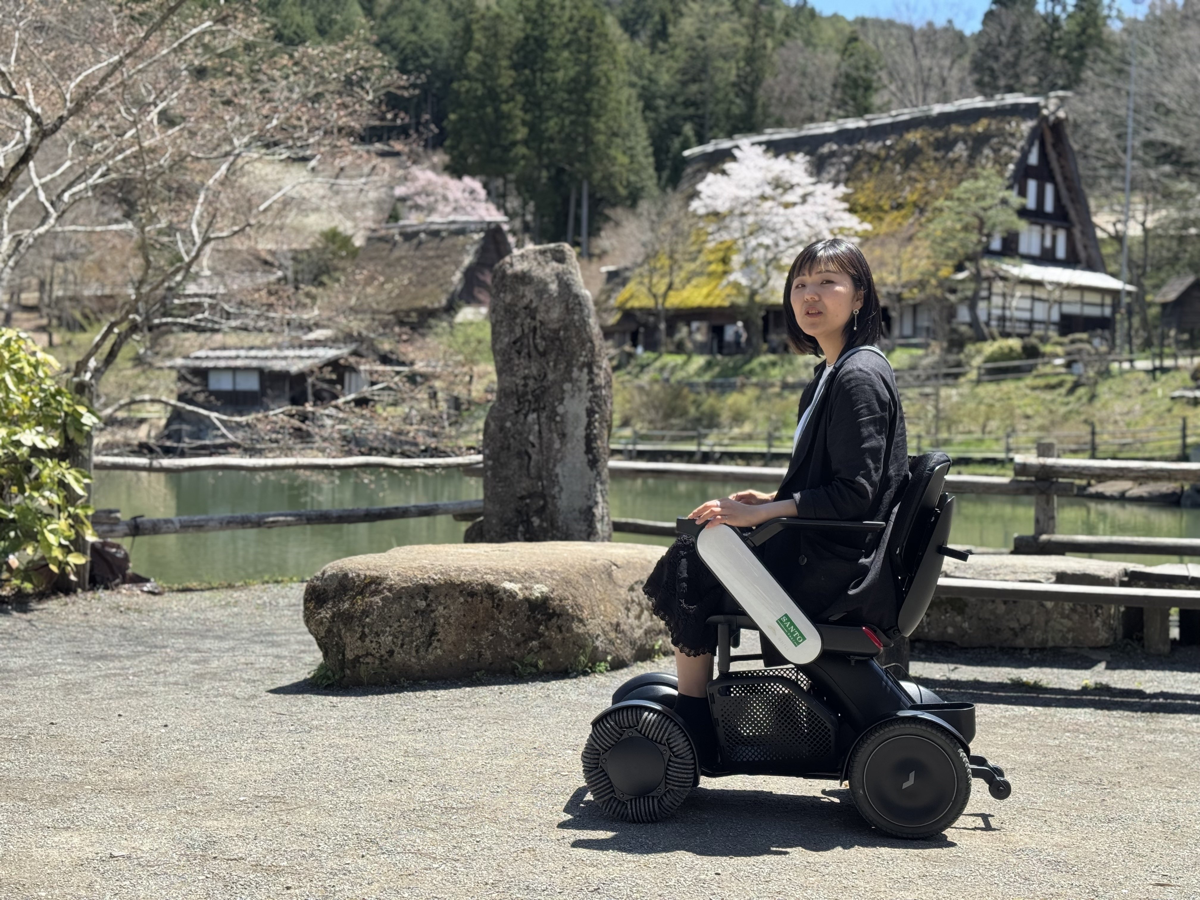 zinnzya電動車椅子