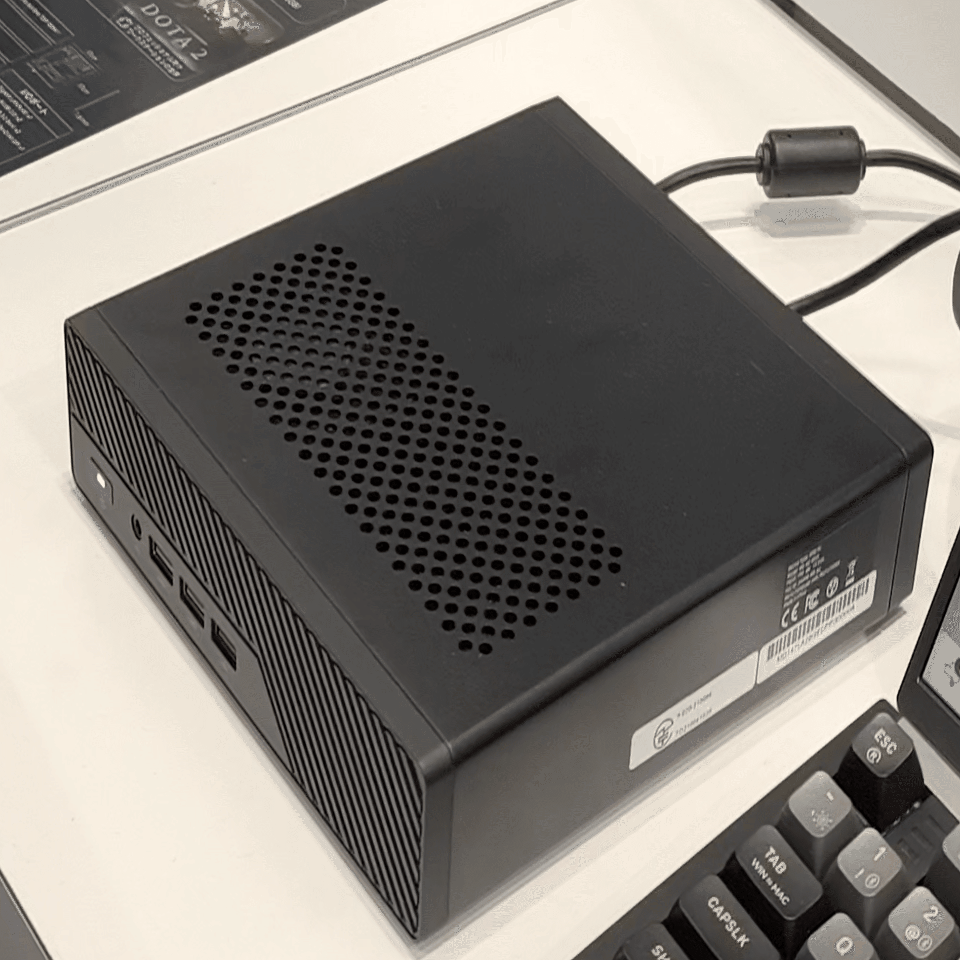 PCIE2つのM-ATXマザー】Minisforumの新製品【RTX5060ミニPC】｜重藤 六