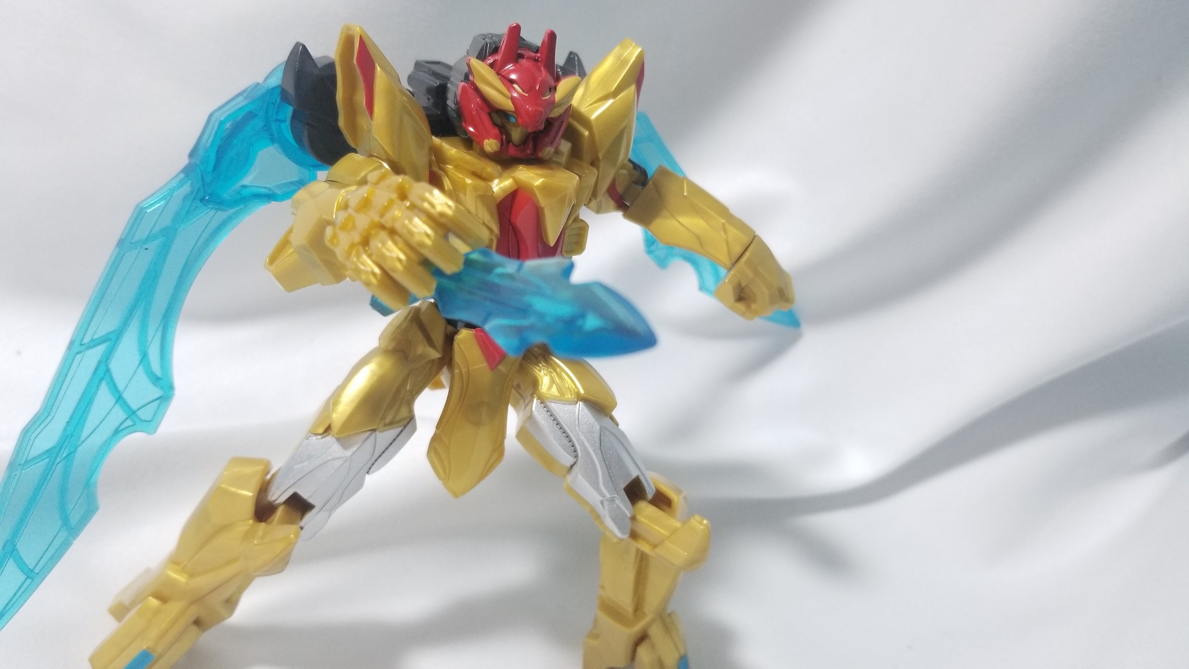アクションヒーロー テガソード』？ミニプラで良くない