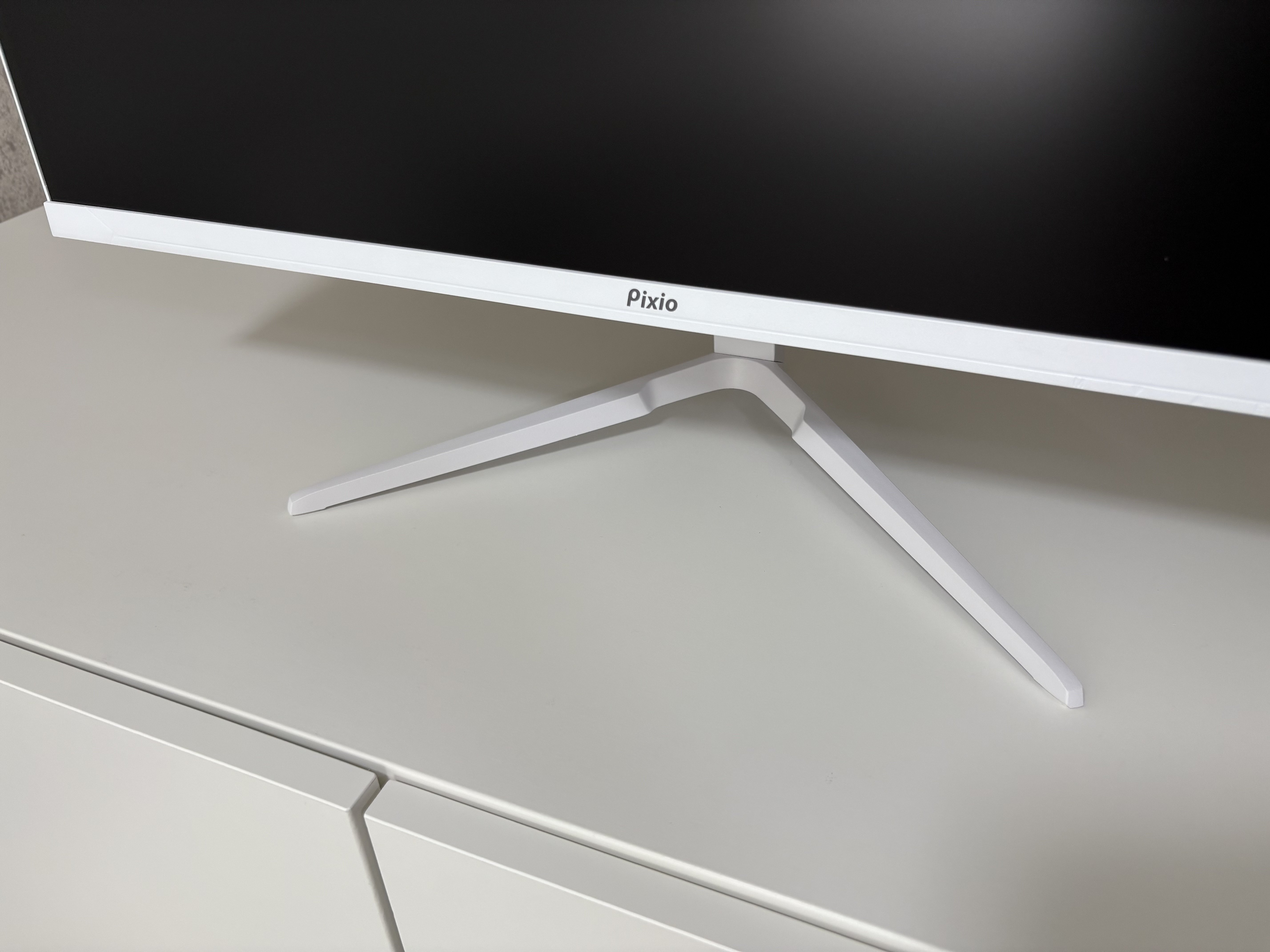 Pixio PX27U Wave】部屋を彩る27インチ4K160Hzモニターレビュー