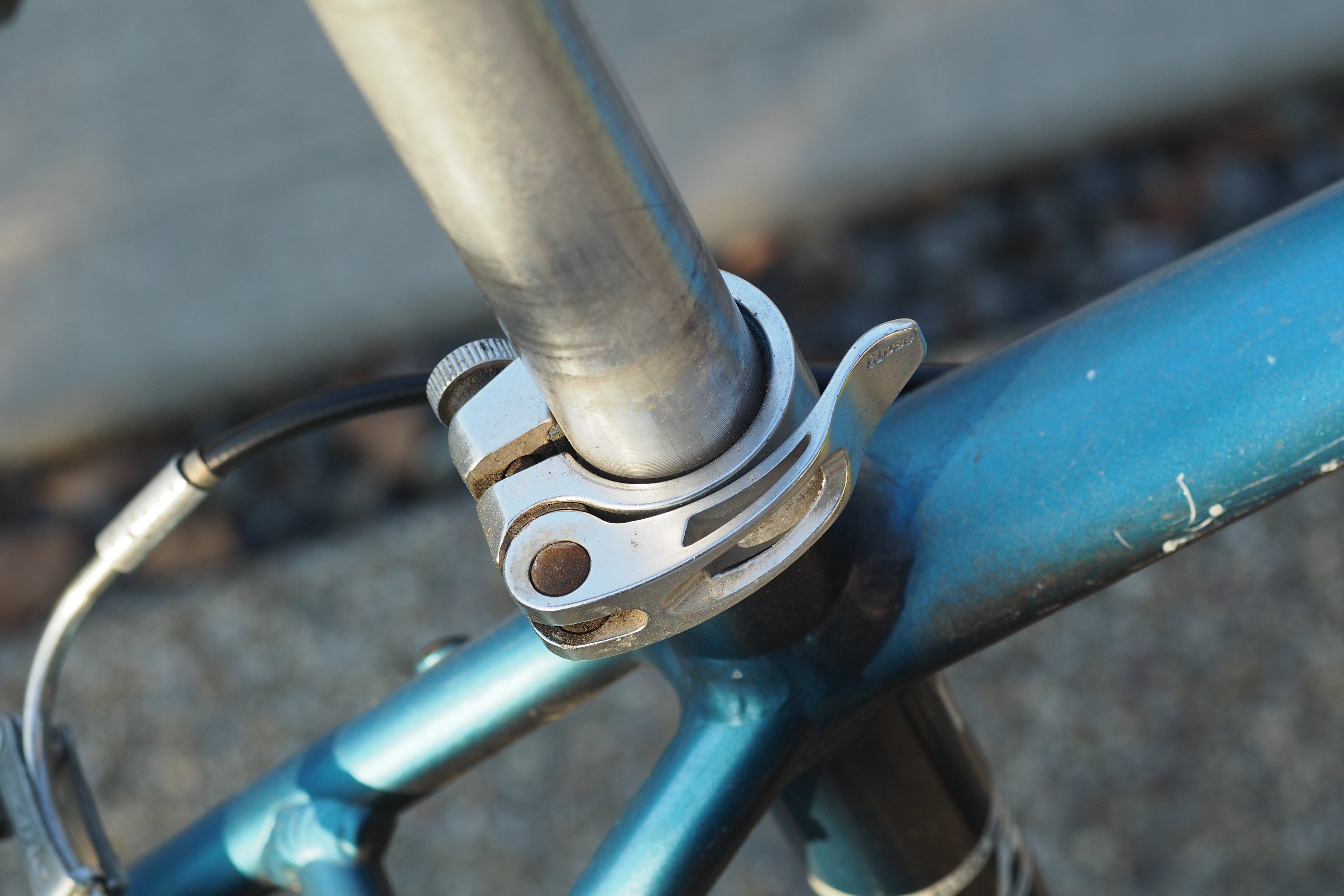 クロスバイクGIANT ESCAPE R3のメンテナンス記録｜アトリエデルタ