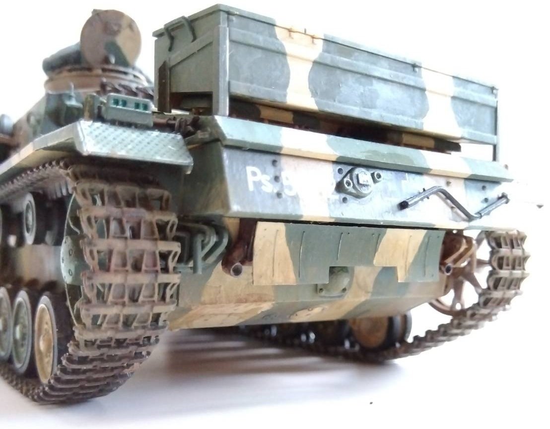 1/35三号突撃砲G型