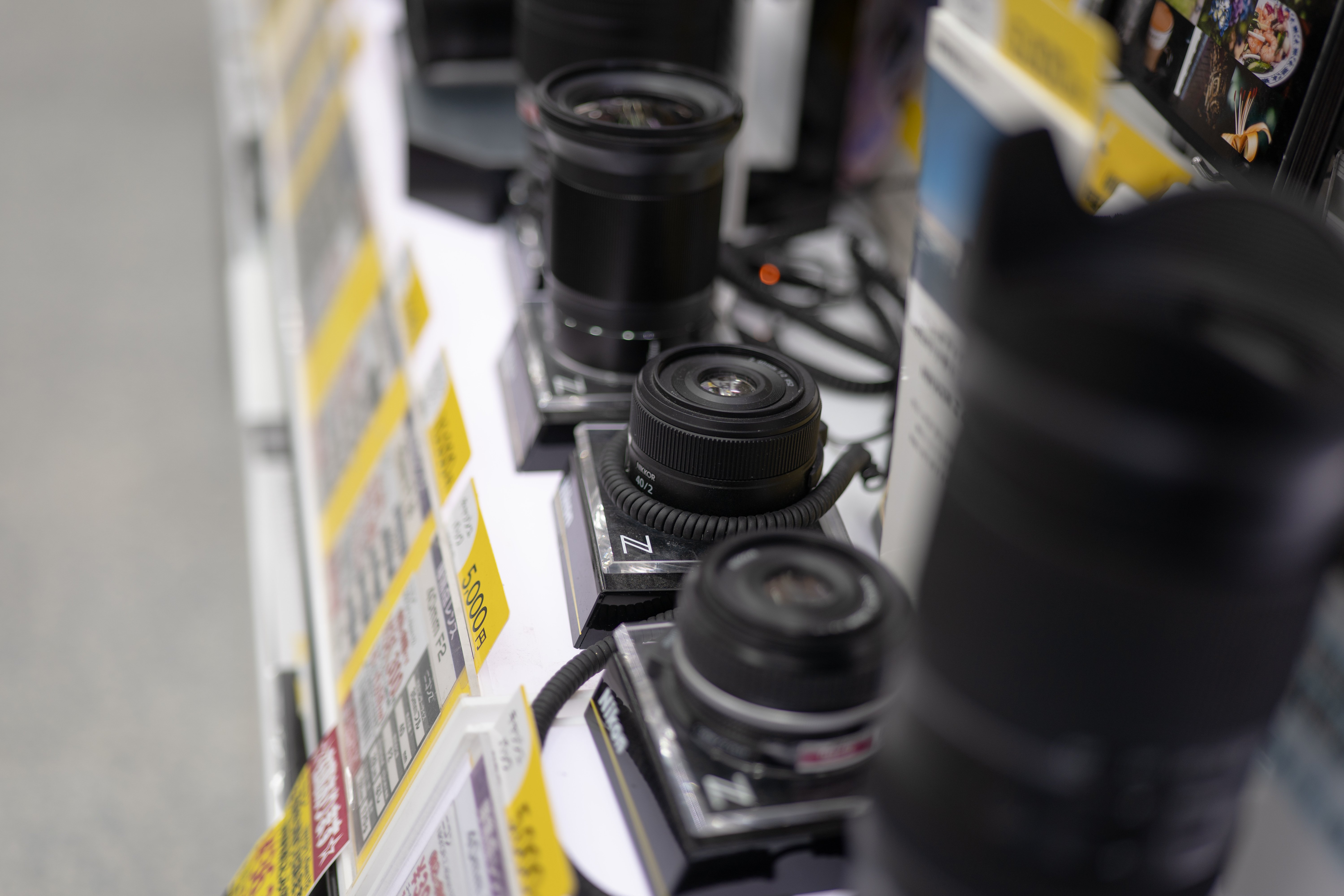 カメラ　まとめ売り 富士フイルム、Xシリーズミラーレスカメラのフラッグシップ「X-H2S」を