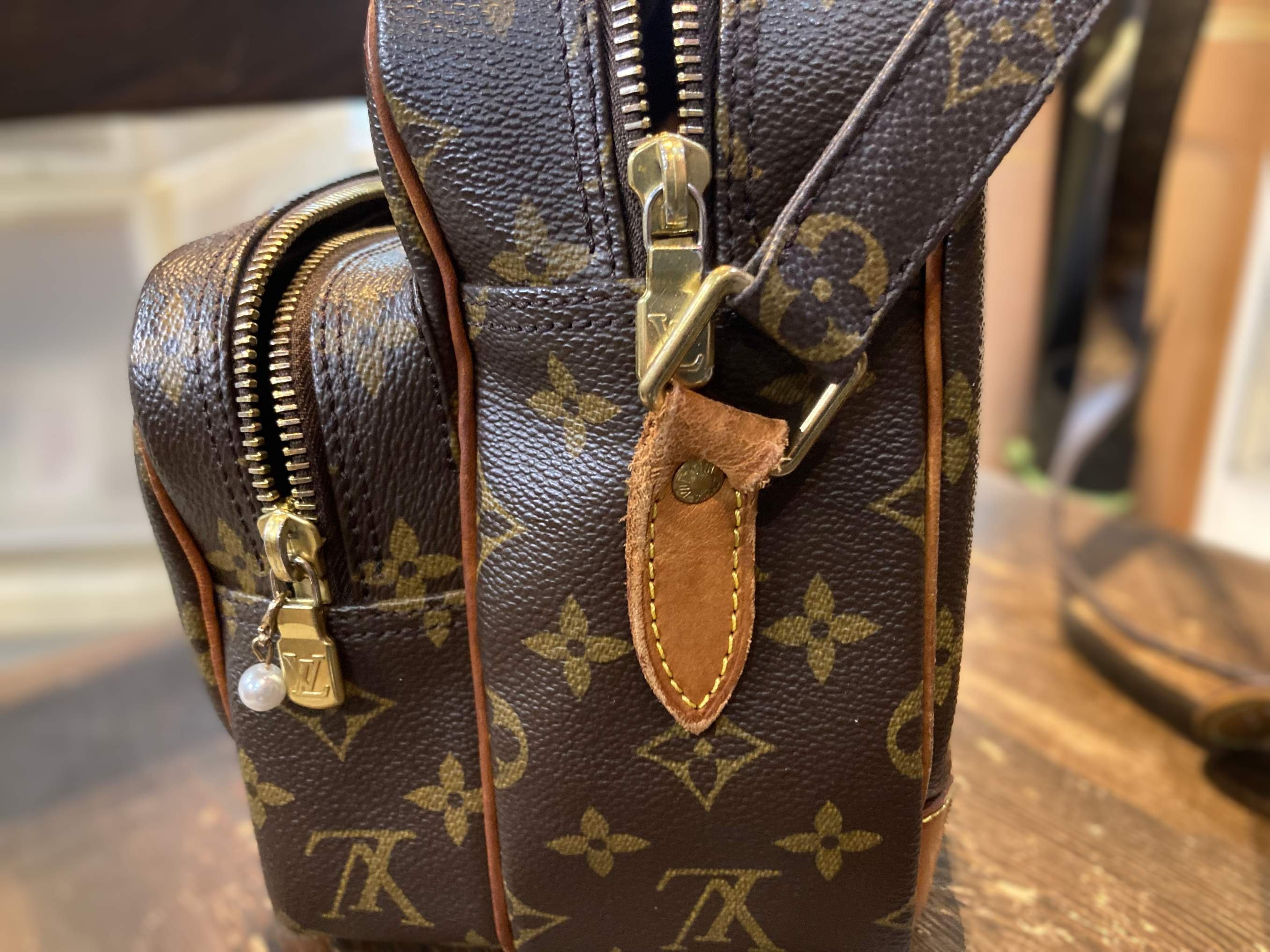 LOUIS VUITTON ジャンク品　修理前提 LOUIS VUITTON（ルイ・ヴィトン） | 修理事例一覧 | MISTER MINIT