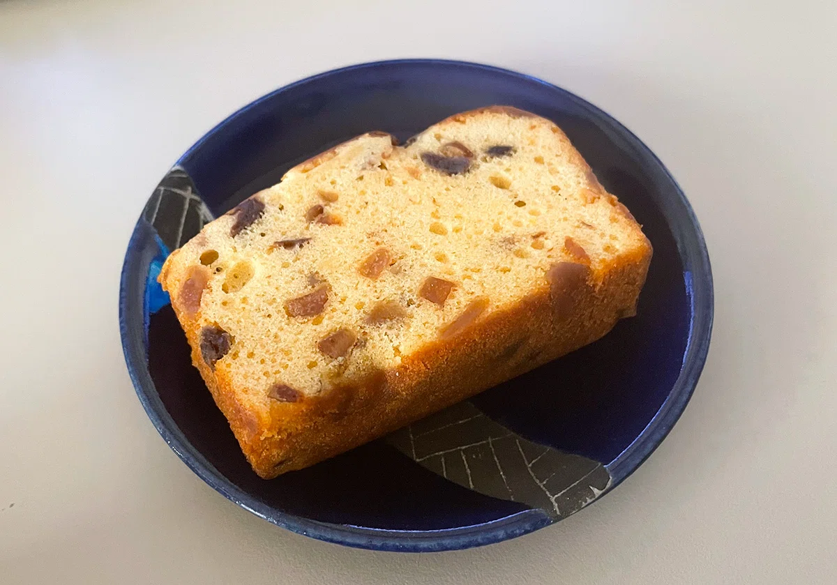 ファミマ】たっぷり4種のフルーツケーキ｜セレステ