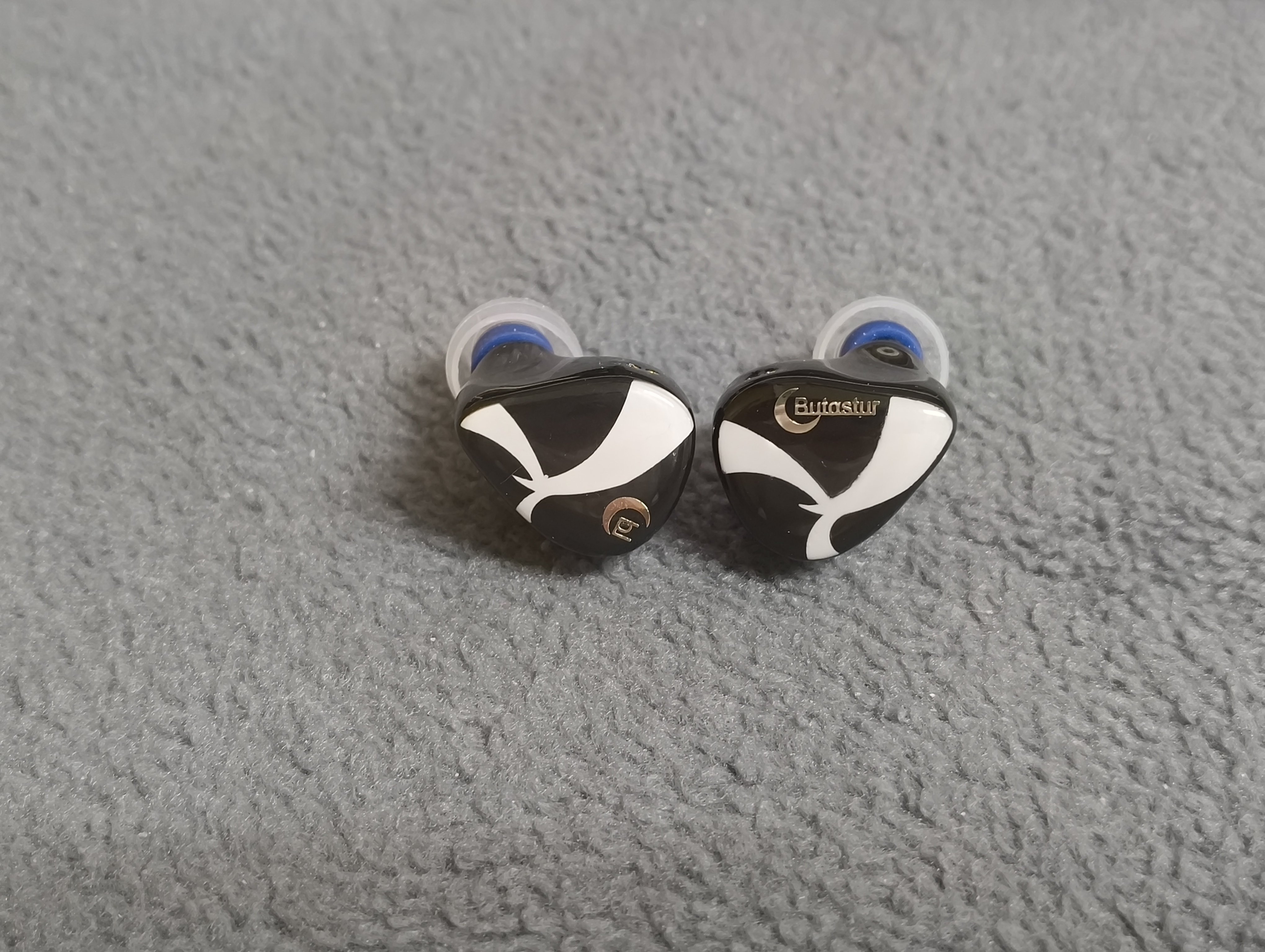 Night Oblivion Butastur ビュタスタル　＋オマケ Amazon.com: Night Oblivion Butastur 10BA in-Ear Monitors,10