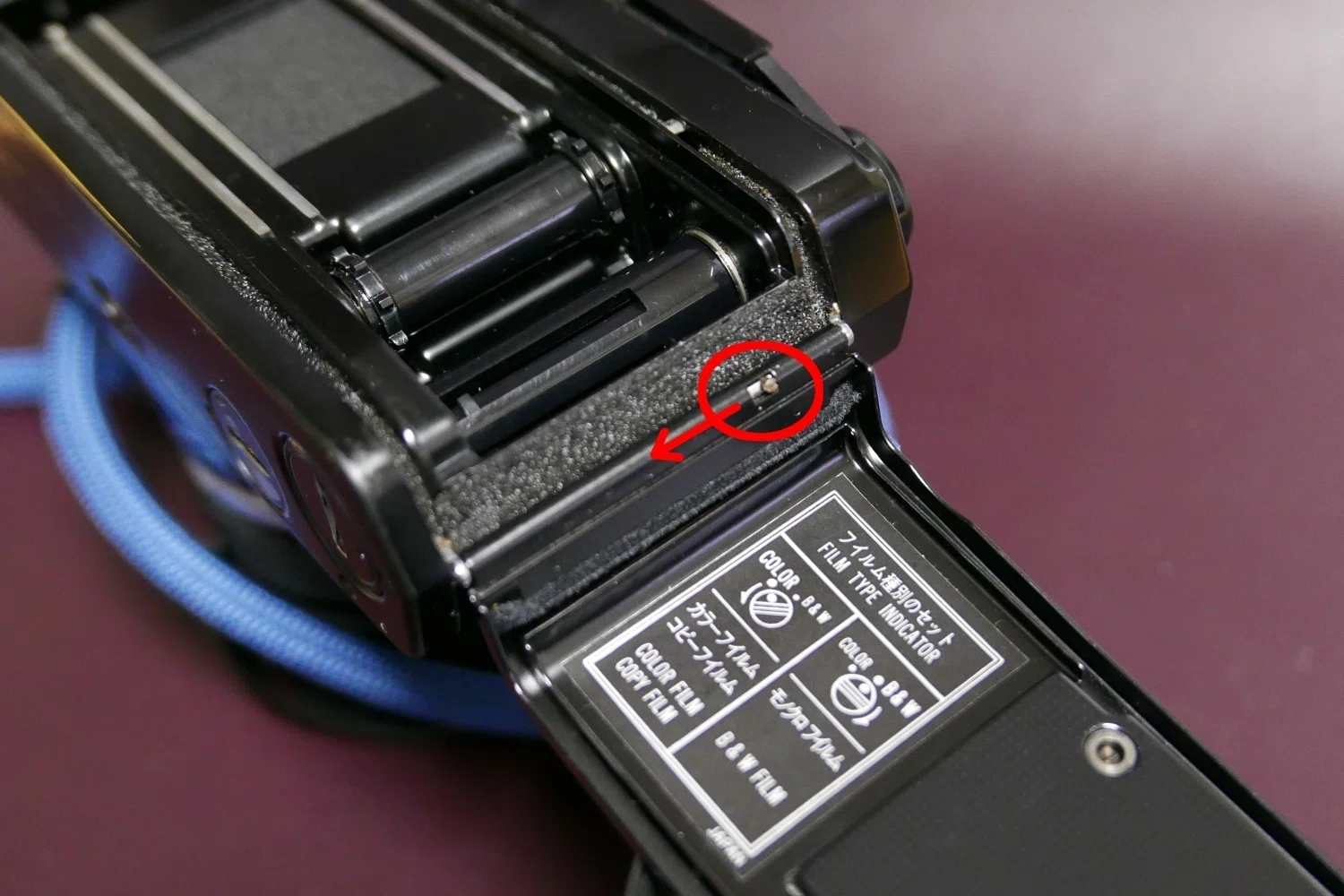 OLYMPUS　OM-1N（28mmf2.8、データバック4付属） 25．OLYMPUS OM-1にRECORDATA BACK1を装着してみた＜カメラ＞｜神成