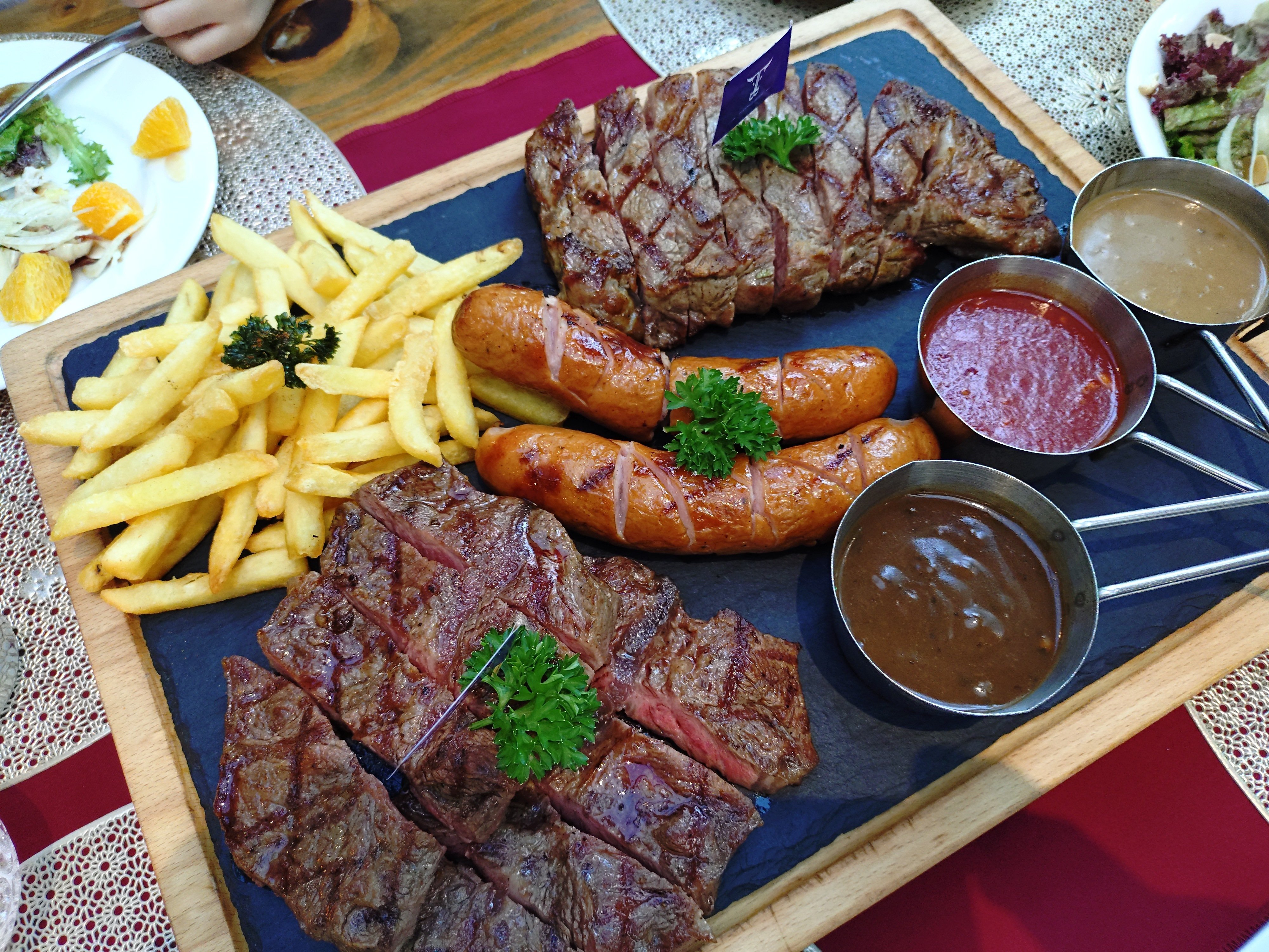 ステーキlove LOVE♥BEEF。ONLINESHOP / ハートステーキ (金箔)