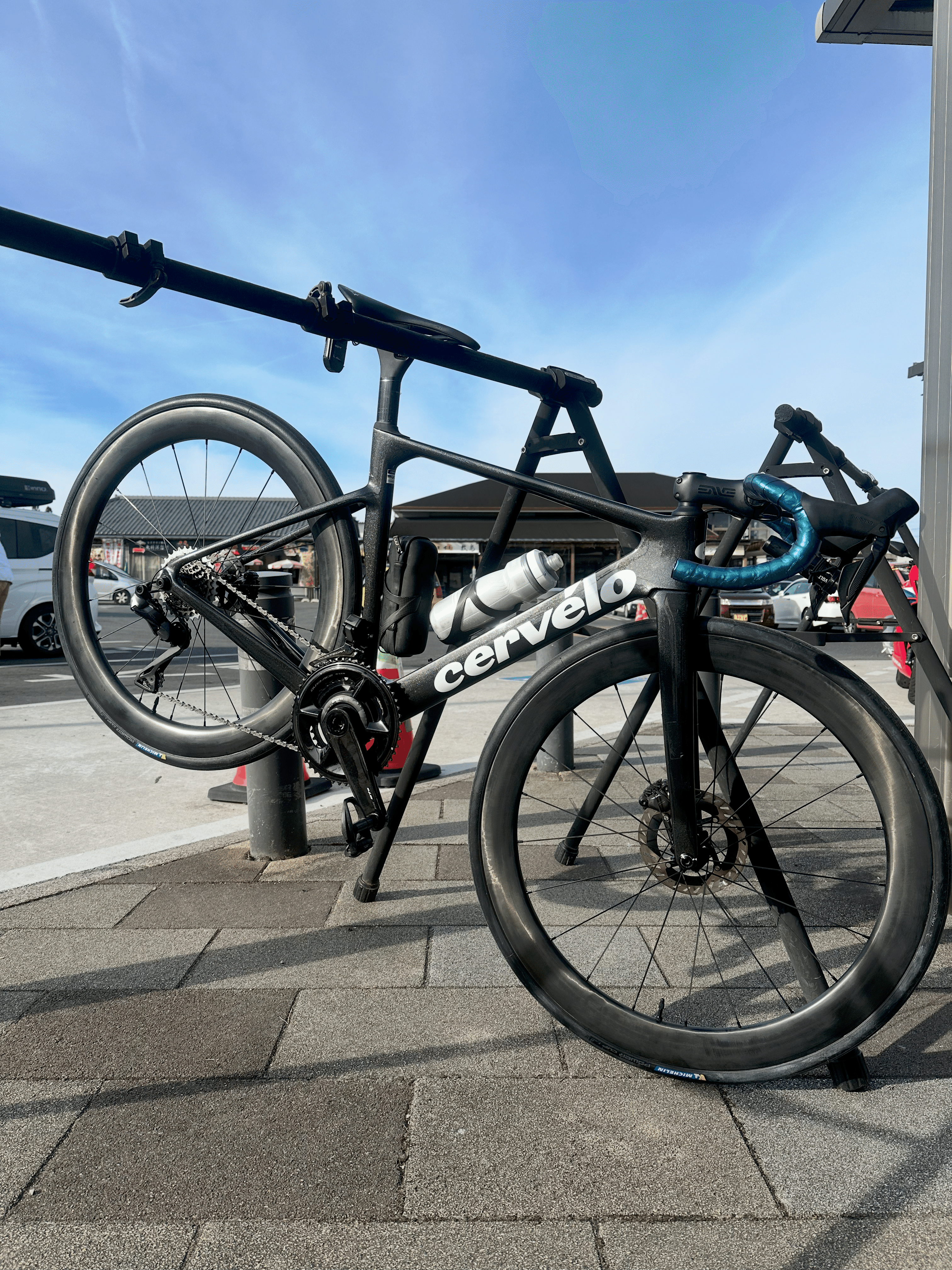 Meganeskeyさんホイール（ちくわ輪業さんのCHR55リム）レビュー｜すきや