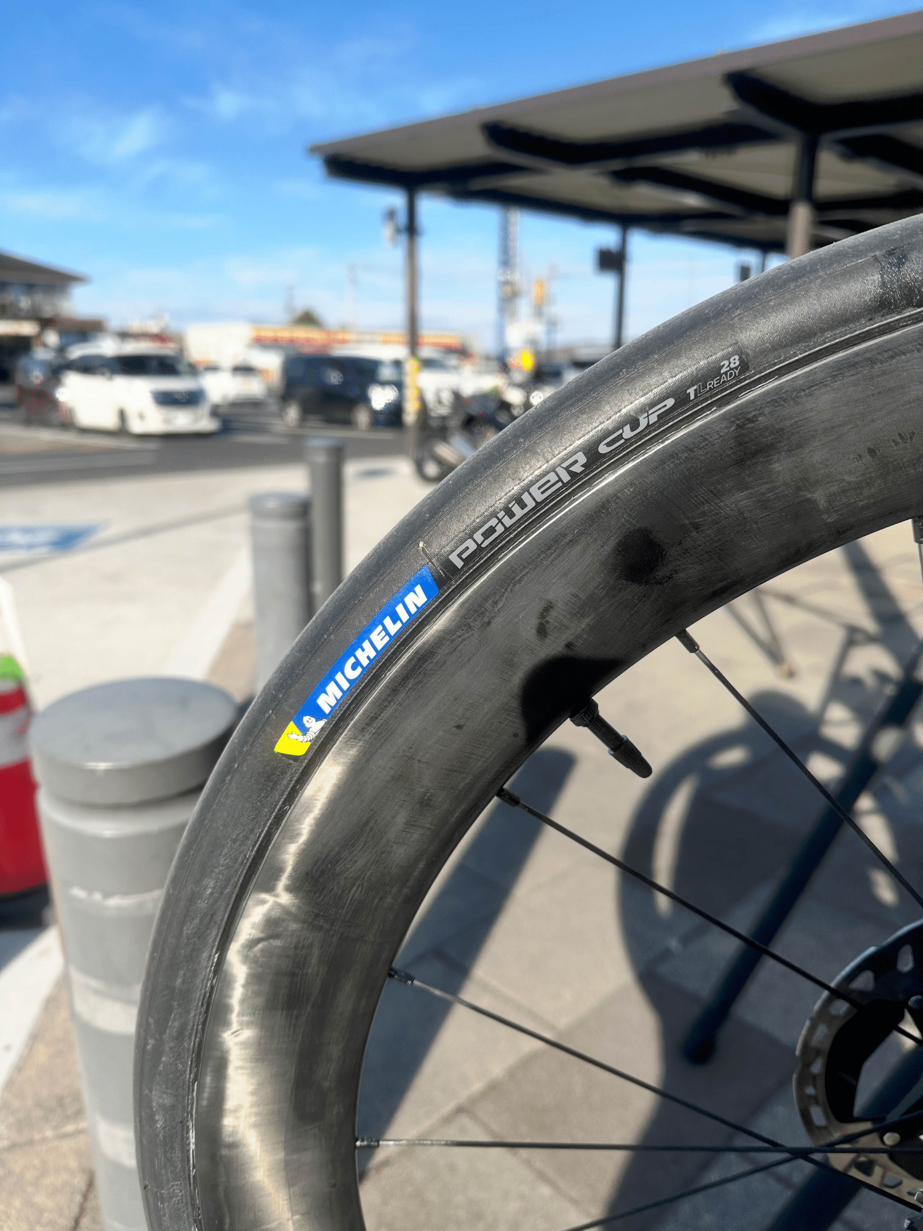 Meganeskeyさんホイール（ちくわ輪業さんのCHR55リム）レビュー｜すきや