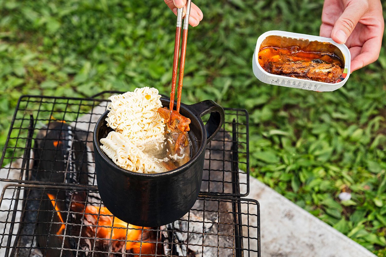 有田焼・おまぐはん×ソトレシピの進化系ソロ土鍋！誰でも簡単に料亭の