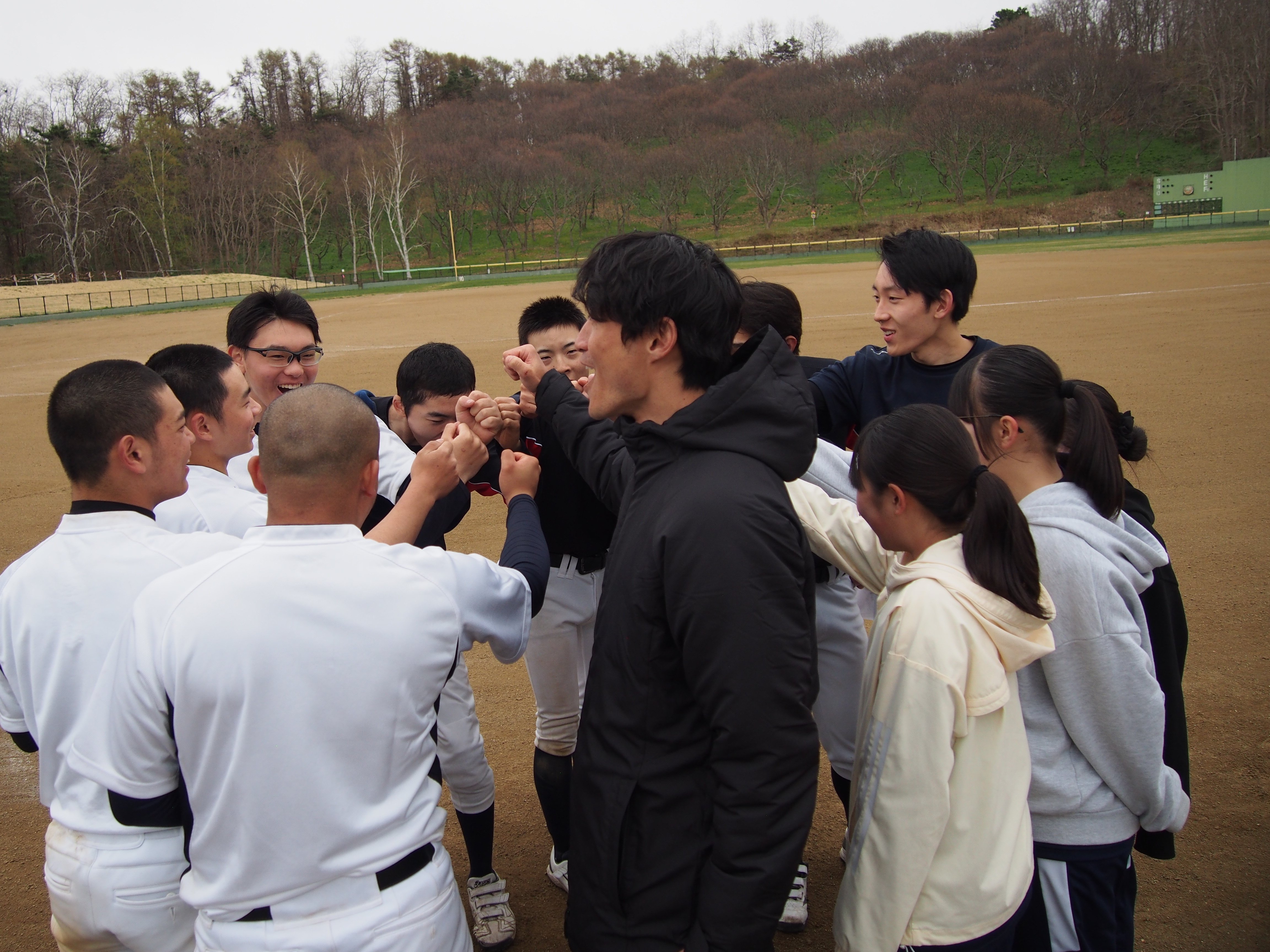 駒大苫小牧さんに感謝と森八連合の初陣｜北海道森高等学校公式note