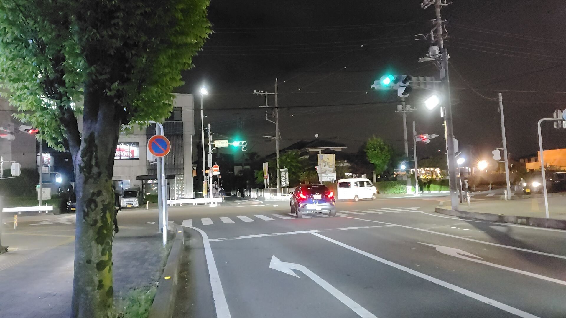 所々歴史を感じることのできる夜の川越街道をサイクリング【大井宿