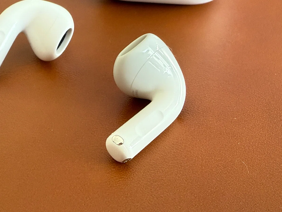カナル型が苦手な人必見！AirPods 4アクティブノイズキャンセリング