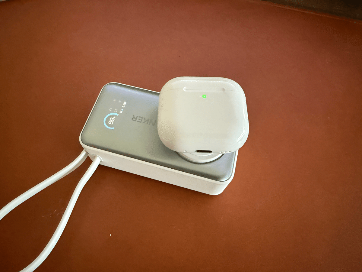 AirPods 4 本体 USB-C充電対応 未使用】AirPods 4 本体 USB-C充電対応