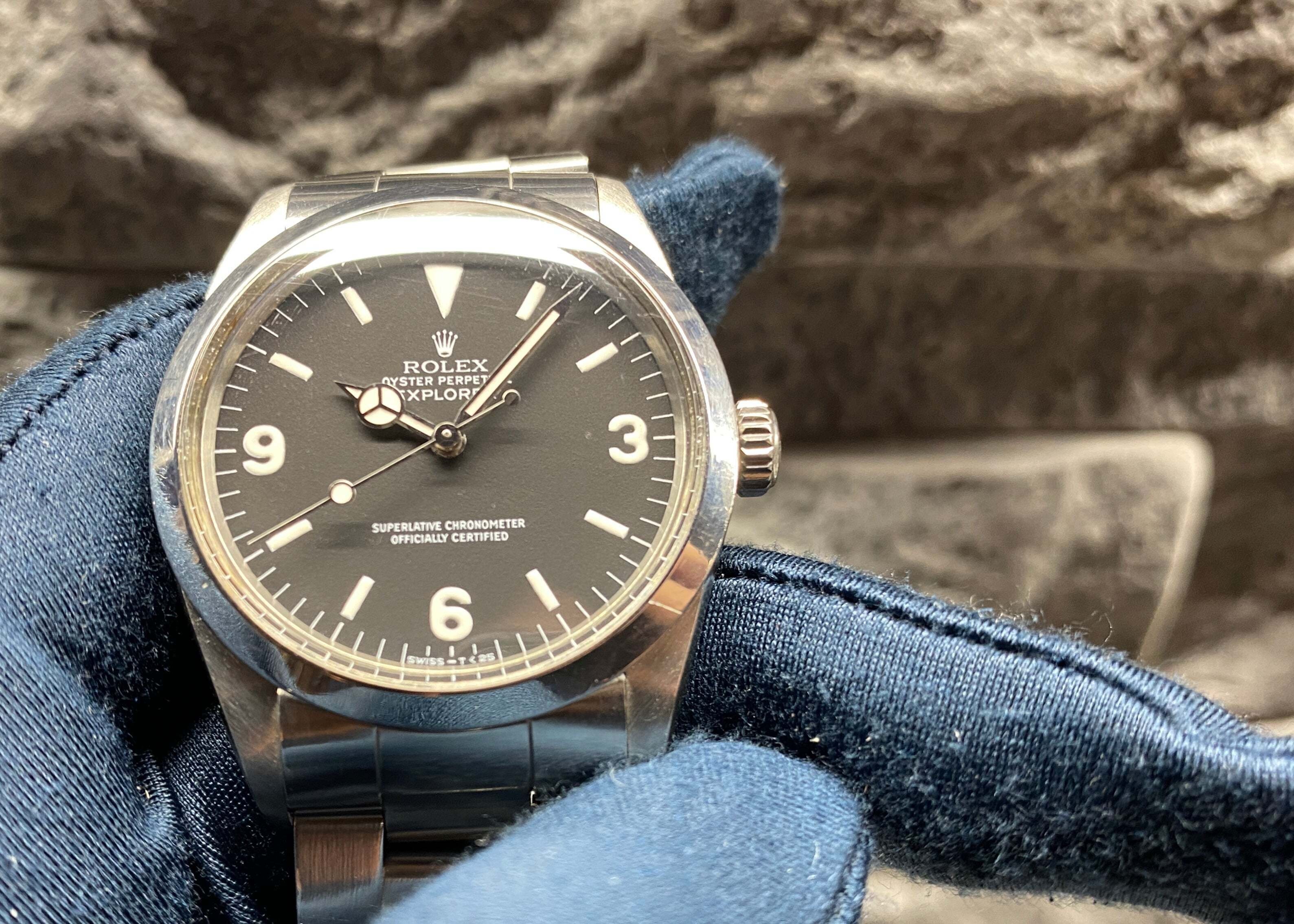 ダイヤルコンディション＆充実した付属品が魅力！！ 高年式R番！良個体