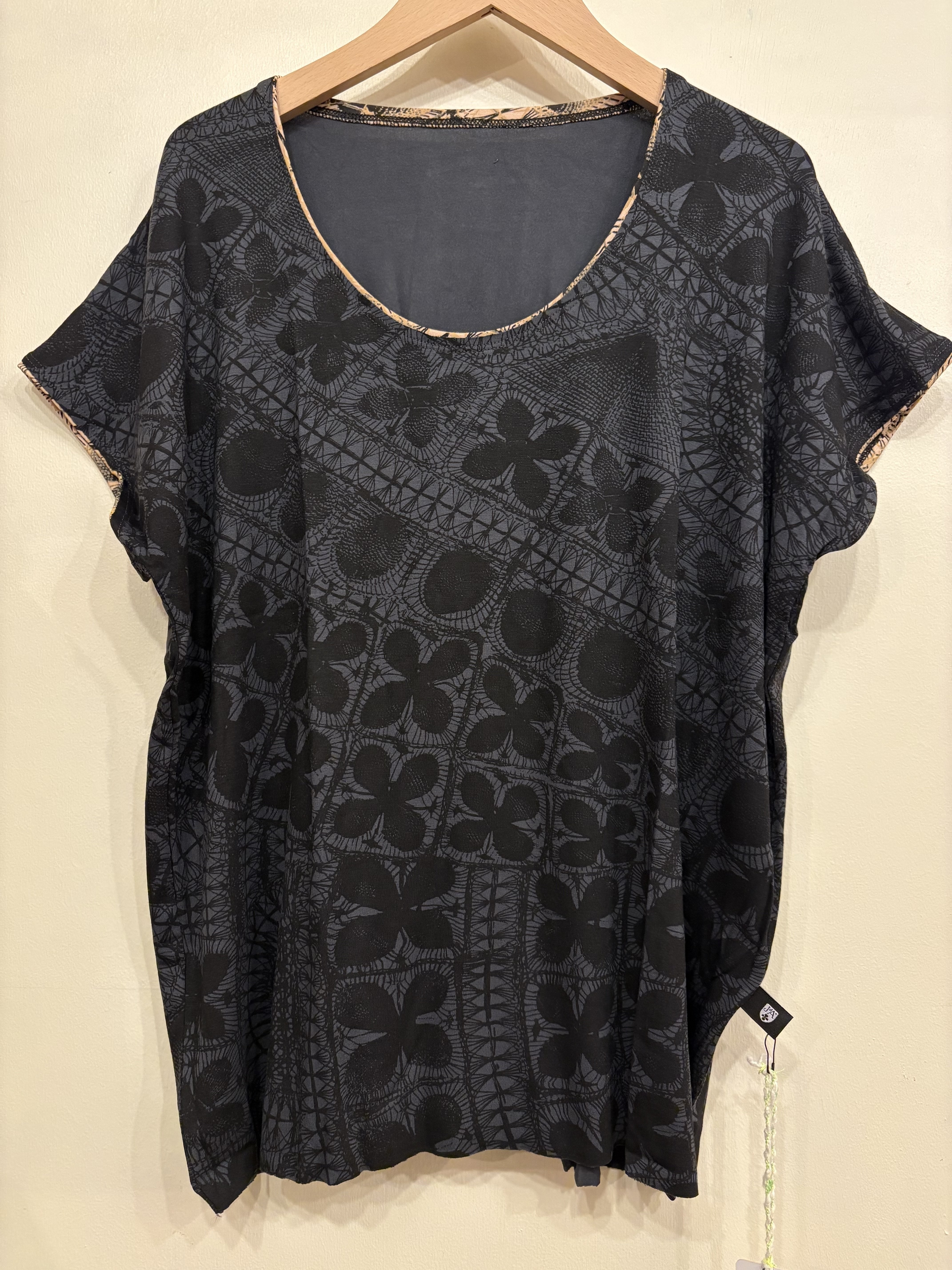 ずっと気になってた ワイドTシャツの在庫｜Juana Arco de ヨガ・ピラティス