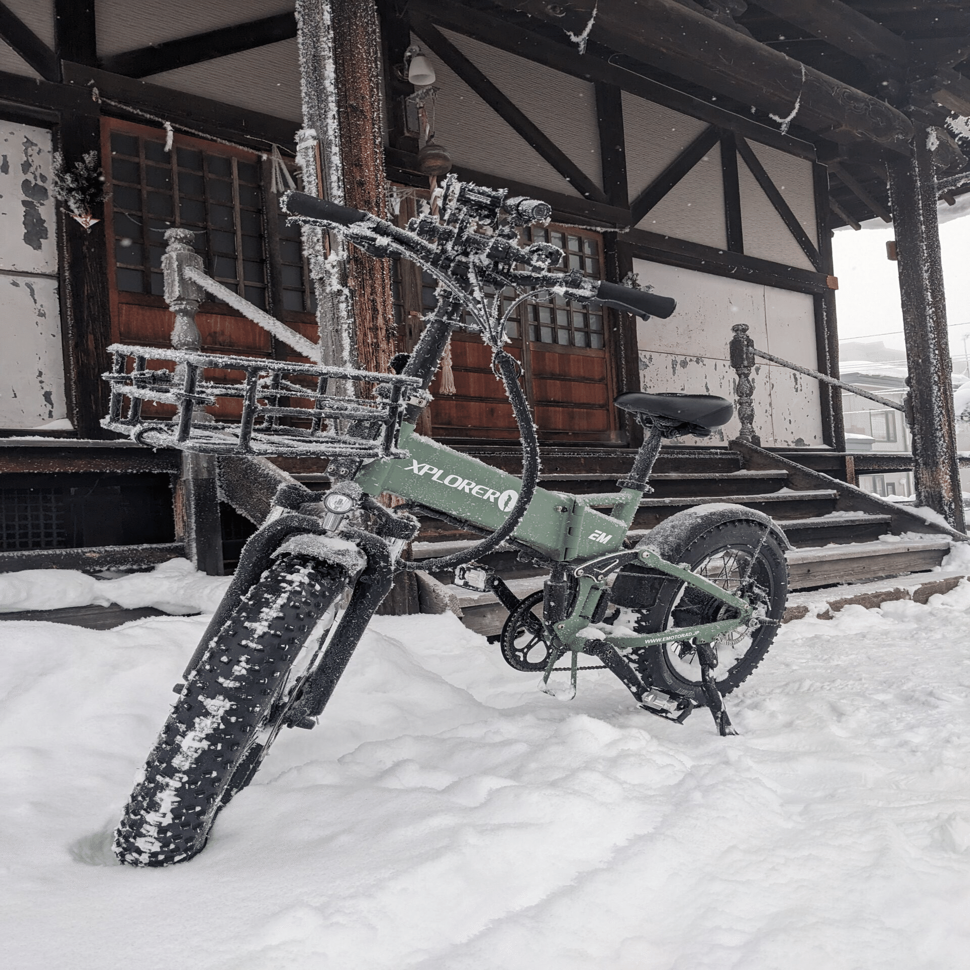 電動アシスト付きファットバイクで雪道通勤｜影本賢治