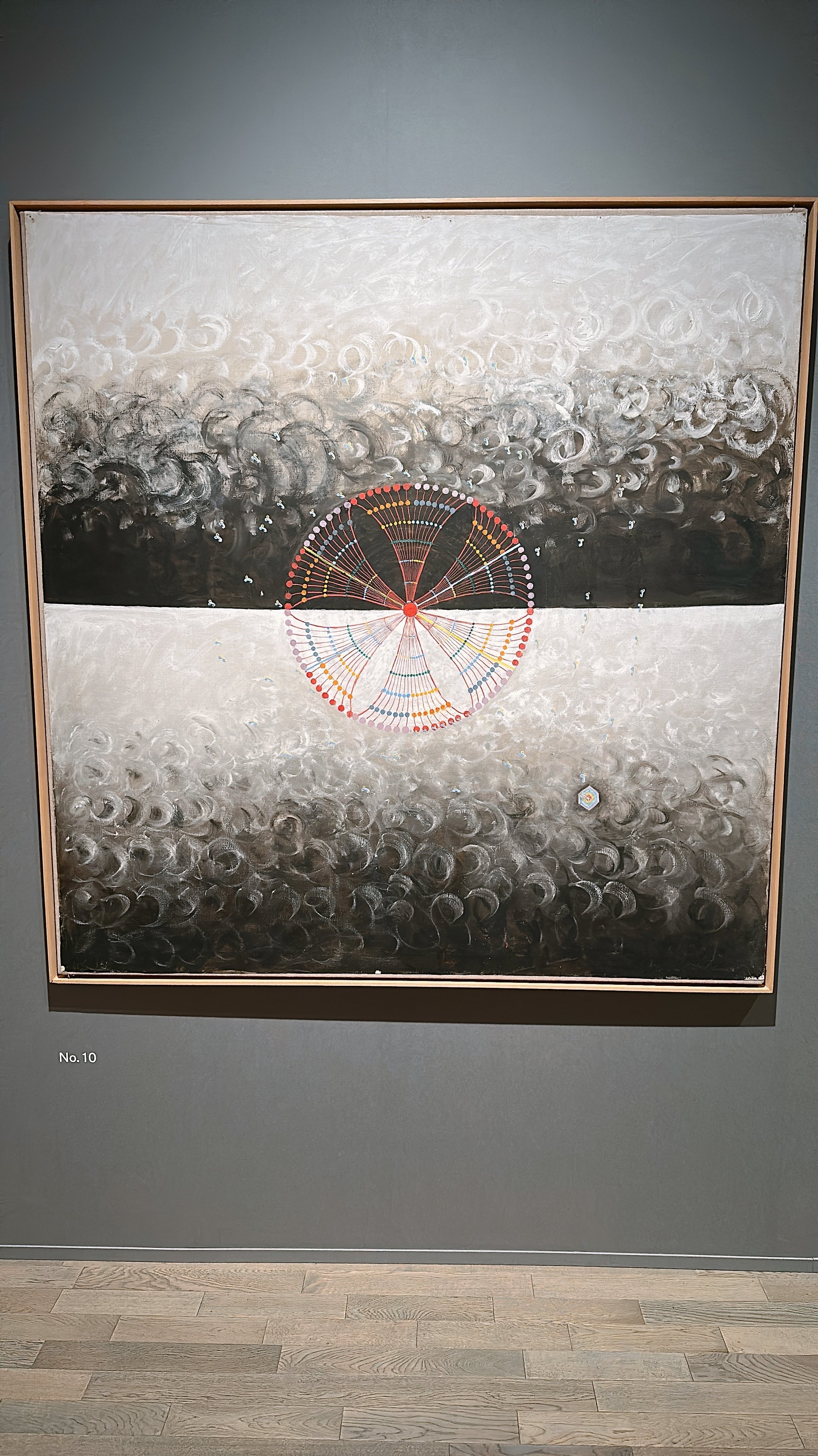 ヒルマ・アフ・クリント展｜“飾れなかったポストカード”─色彩が