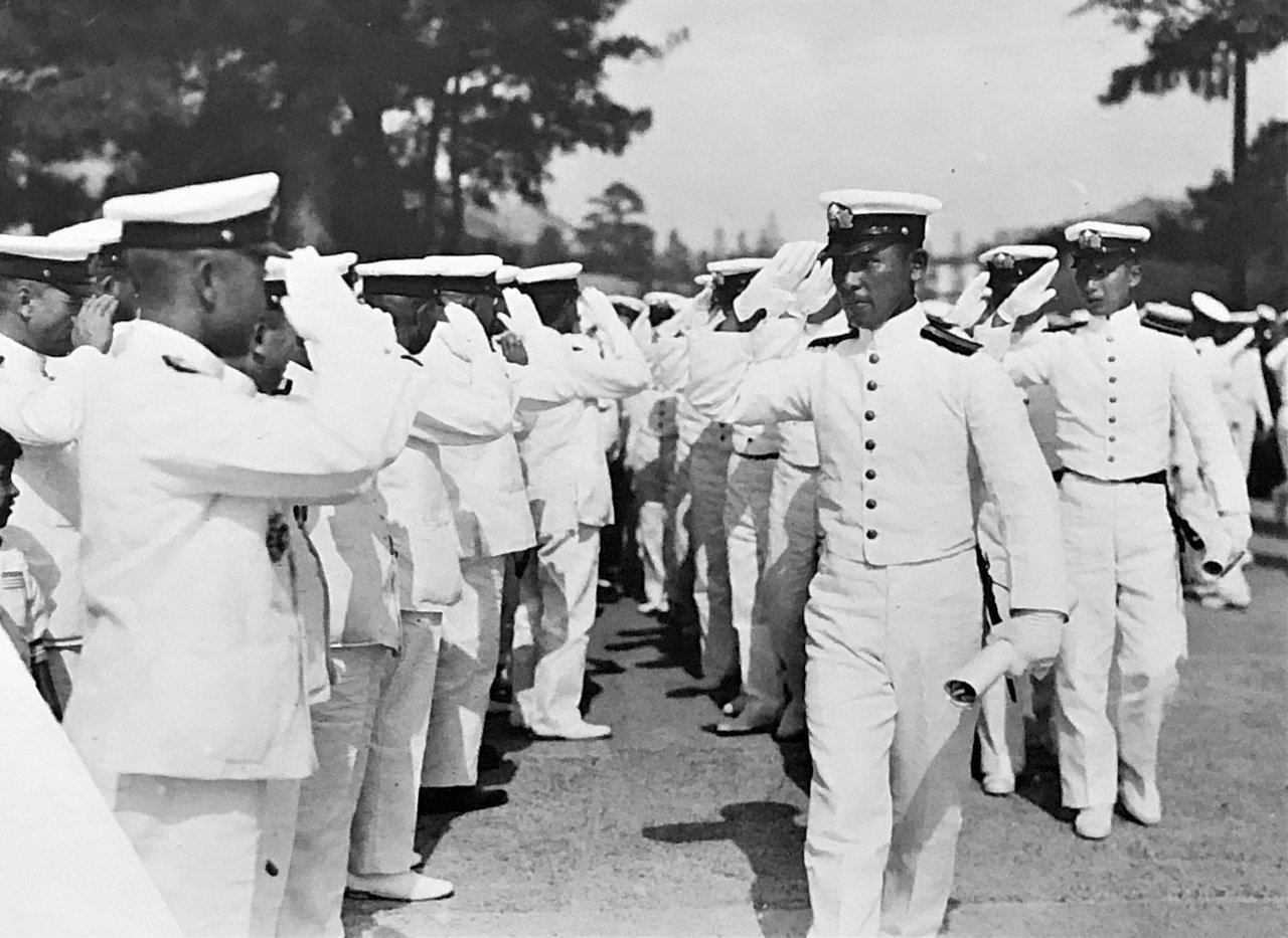 大東亜戦争 日本海軍 不惜身命 昭和隊 少尉 海軍パイロット 旗の