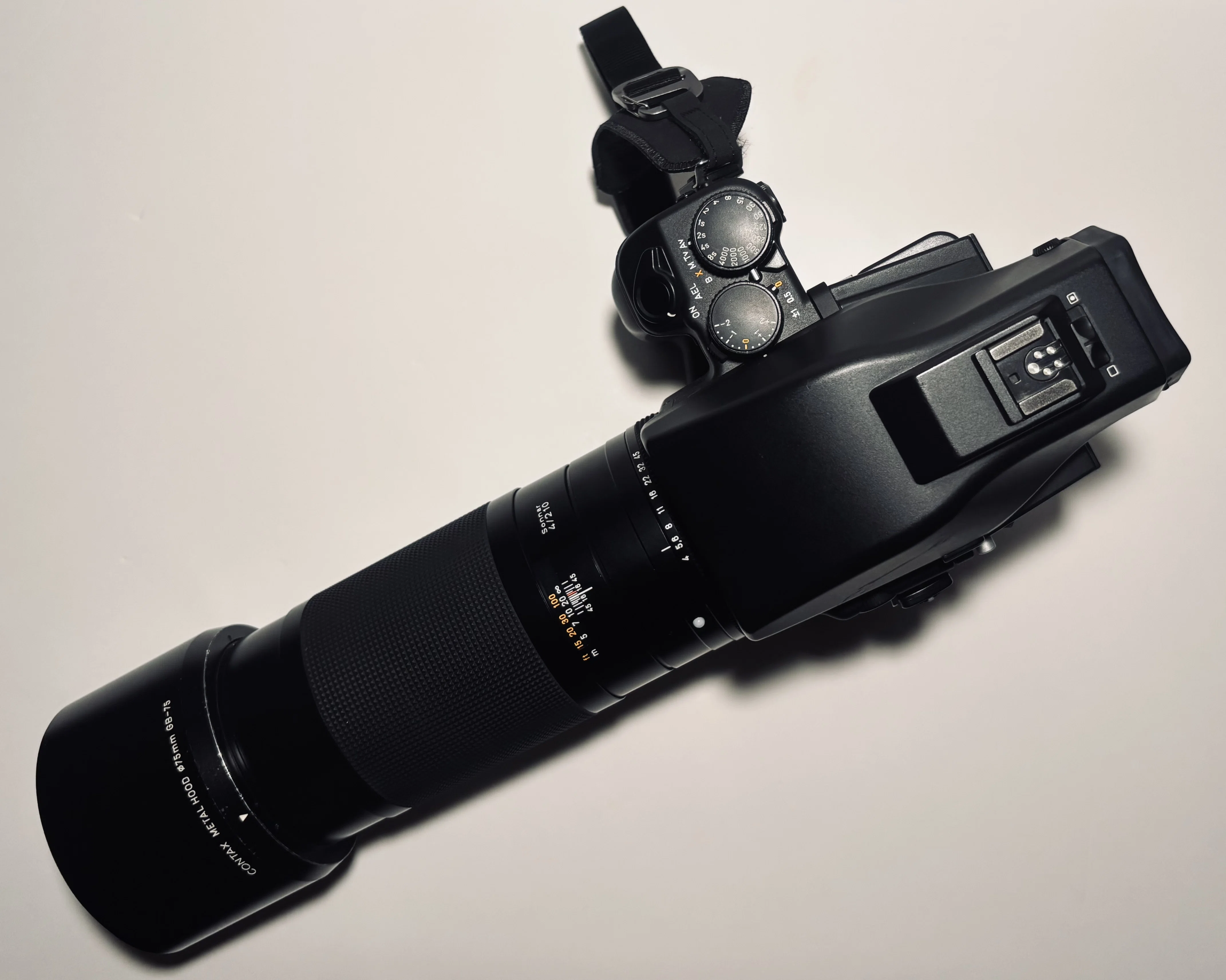 CONTAX 645　Sonner 4/210 レンズ CONTAX645のSONNARの220㎜でシステム入替えを構想するも先延ばしにする