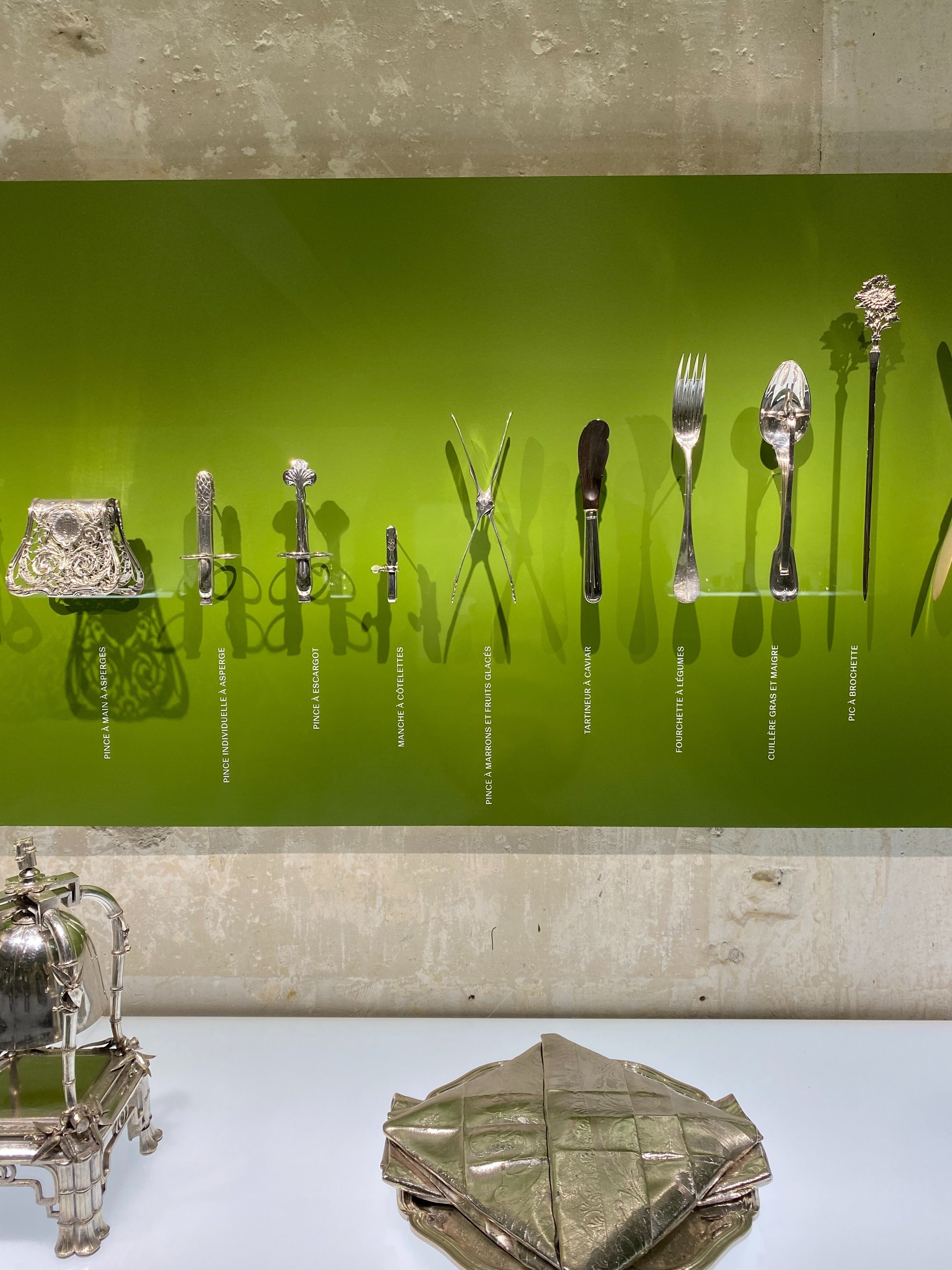 パリ‐4月の美術展‐クリストフル（フランスが誇る華やかな歴史）｜fmk