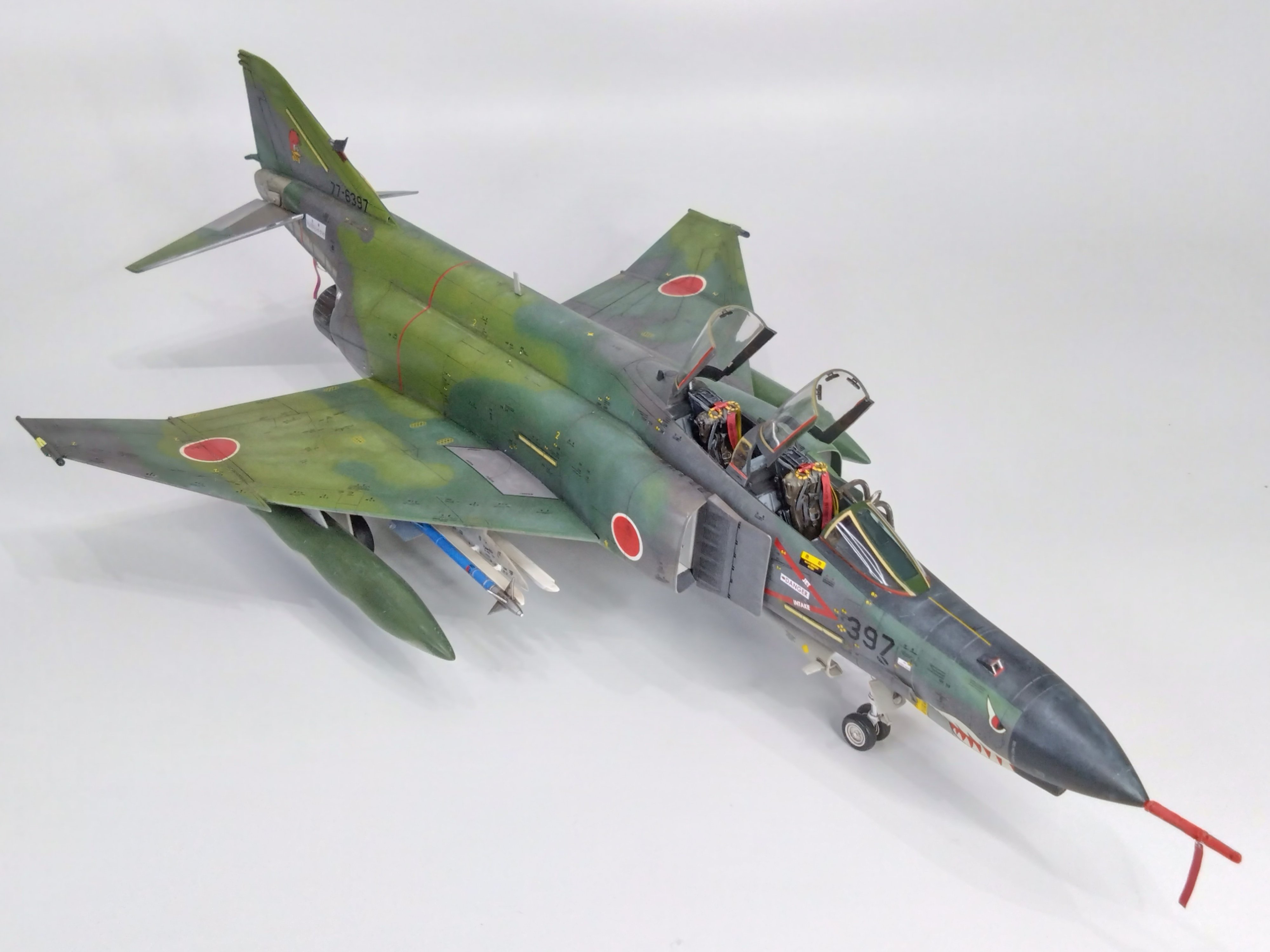 ハセガワ 1/48 航空自衛隊 RF-4E ファントムII 完成品 Amazon | ハセガワ 1/48 航空自衛隊 RF-4E ファントムII