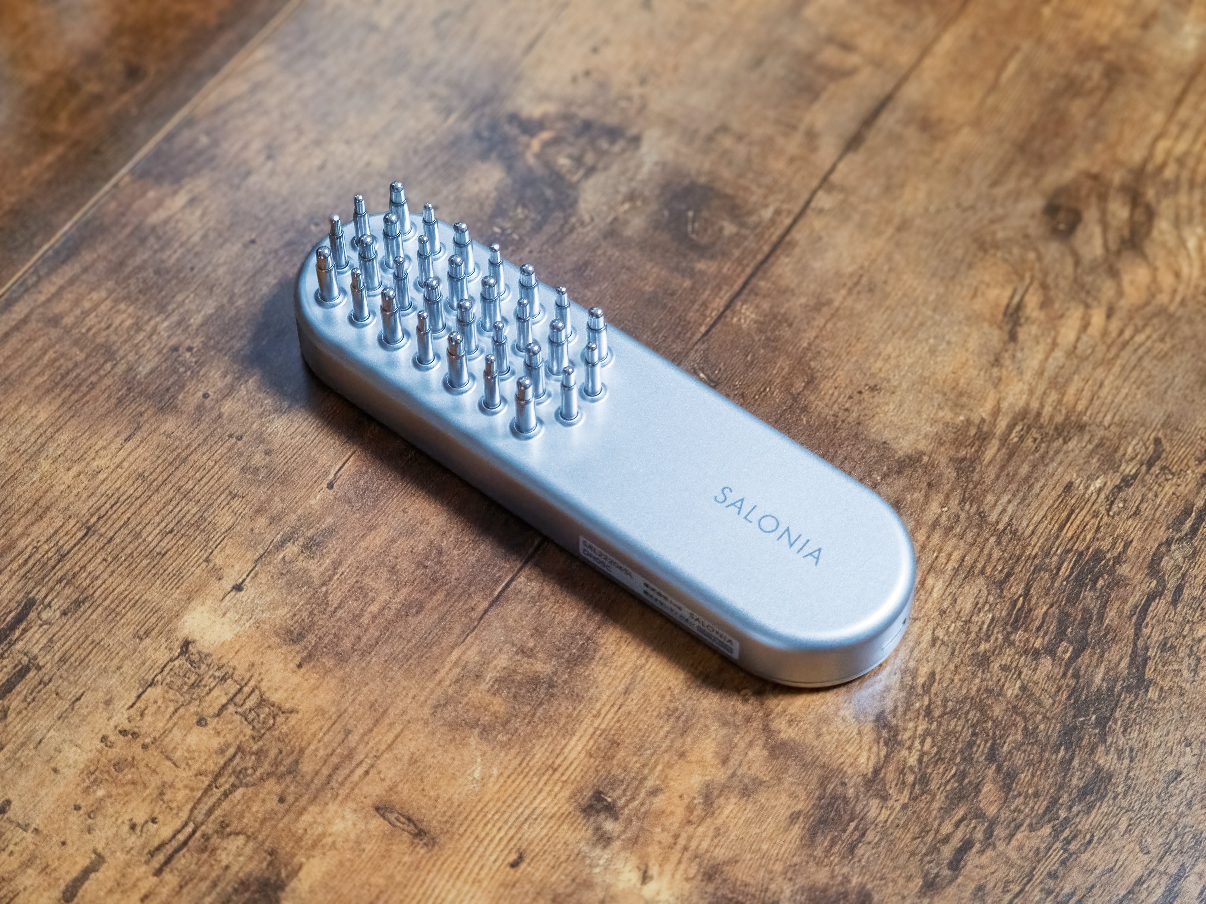 SALONIA EMSリフト美顔器 シルバー ヨドバシ.com - サロニア SALONIA EMS美顔器 EMSリフトブラシ