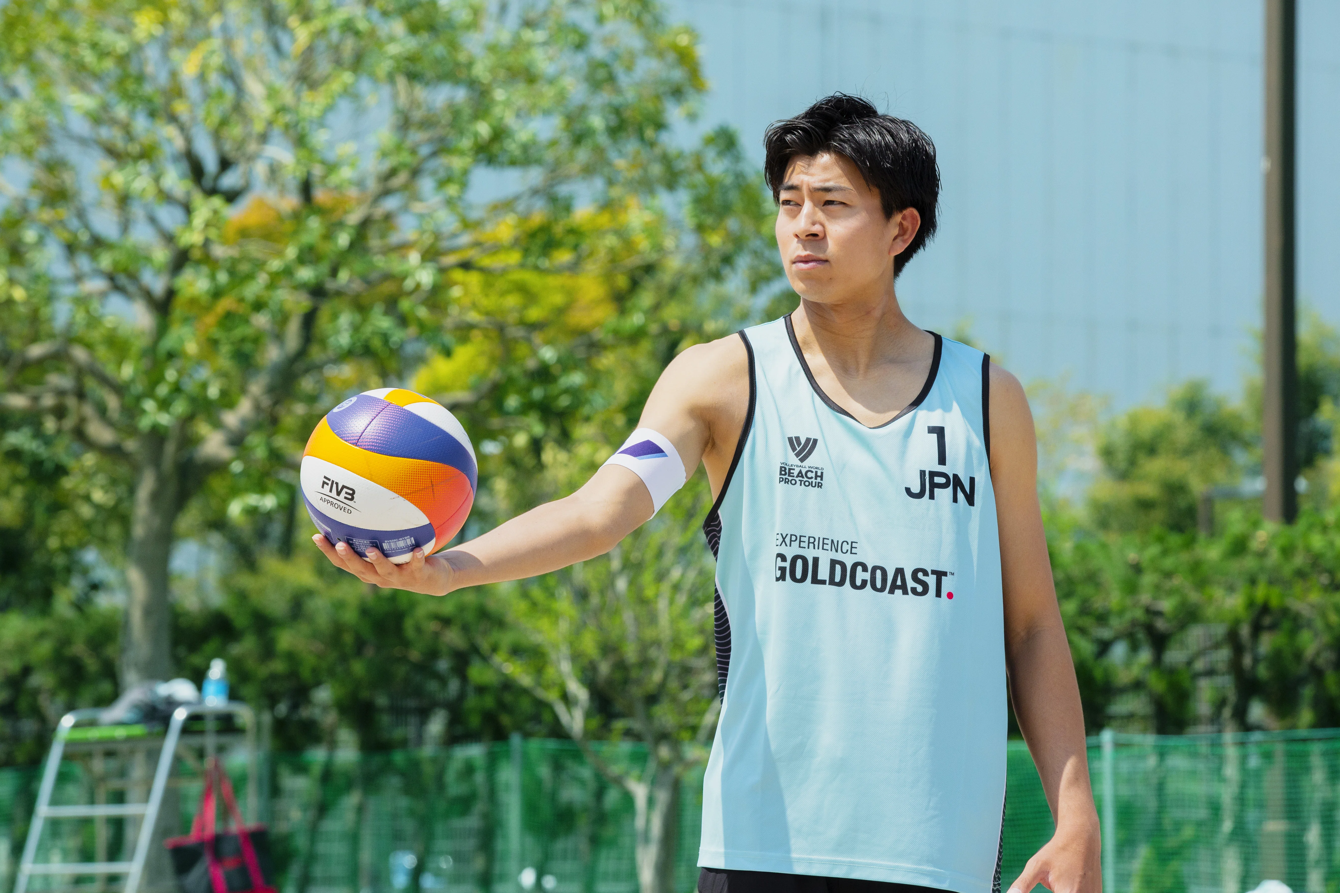 ビーチバレー・上田翔貴選手が選んだ、海外遠征で本当に使える「ANA