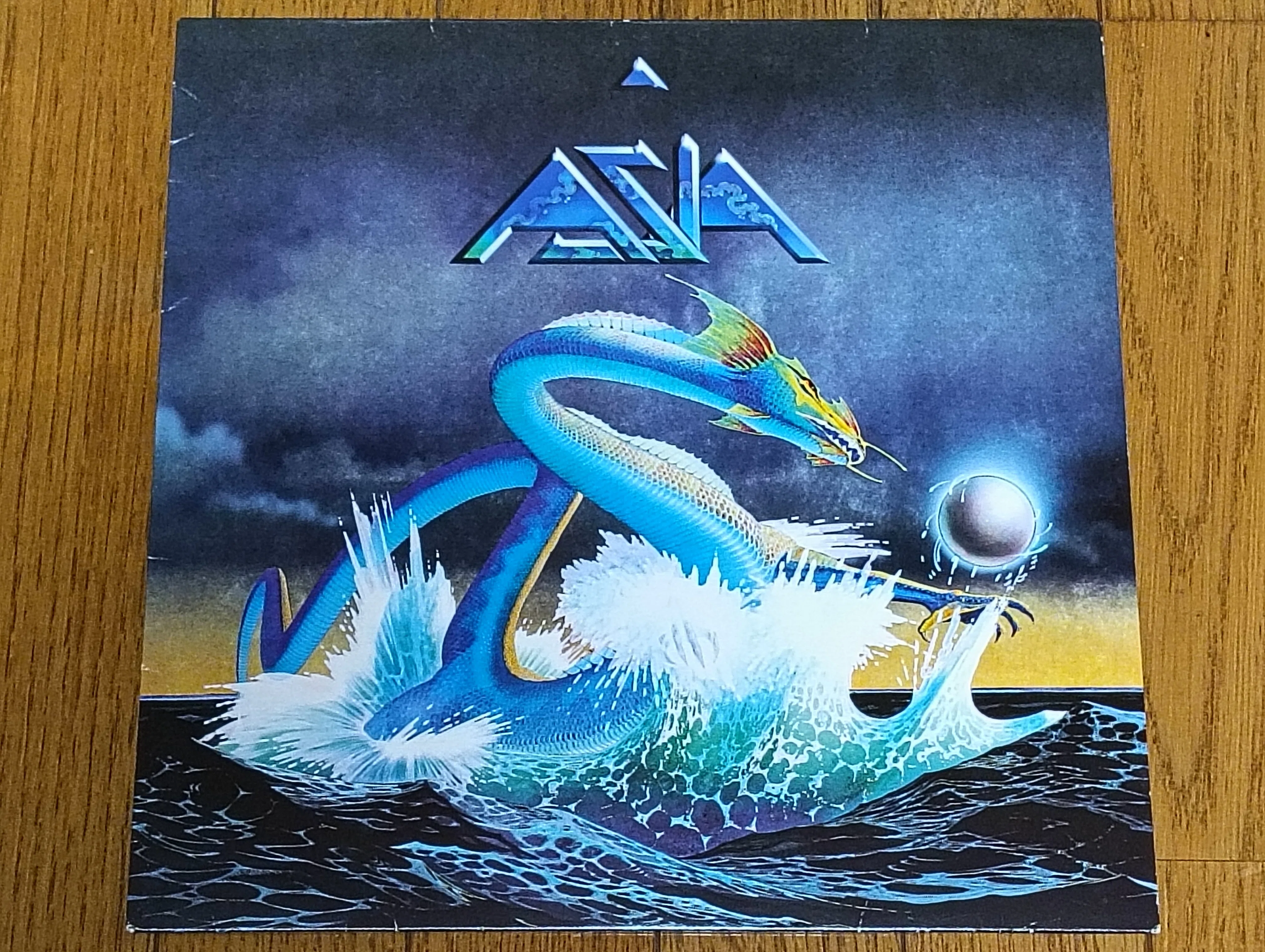 Asia】(1982) 元プログレ勇士が結集した80年代スーパーグループ1st