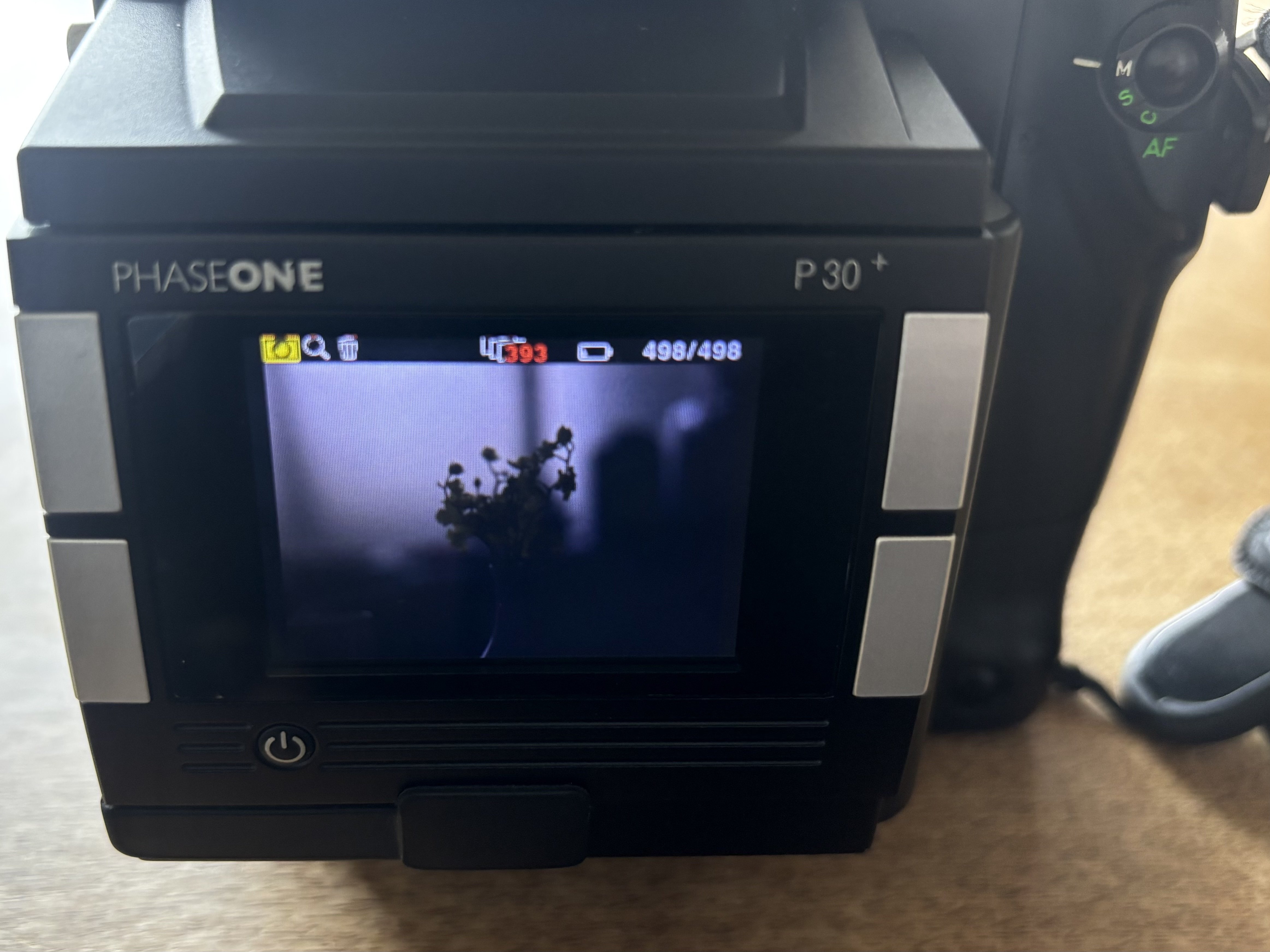 CONTAX645に80mmのレンズを付けて挑戦すること｜Takumi Ikeda