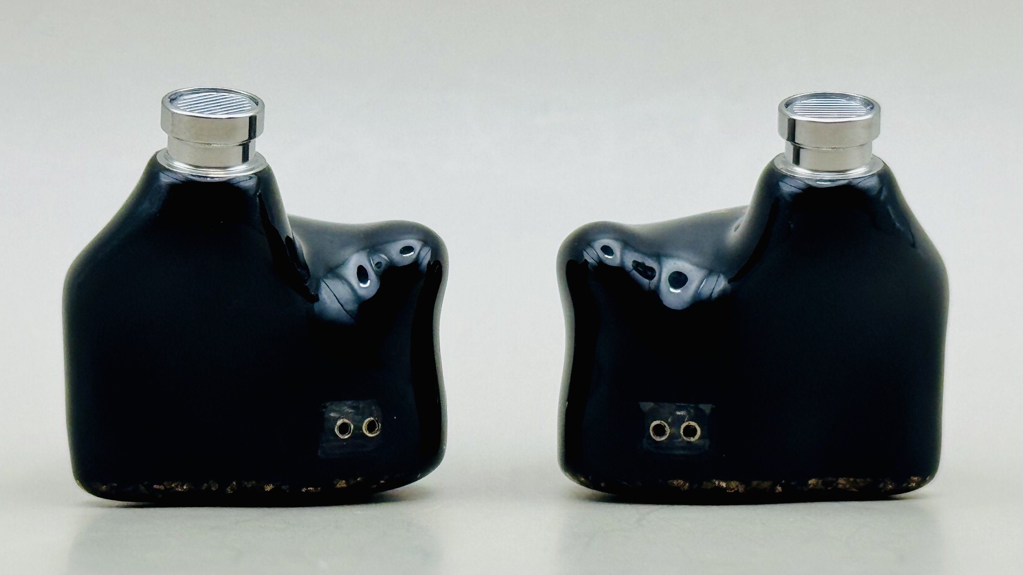 Kiwi Ears Astralのレビュー｜ラルフ・ヒンクリー