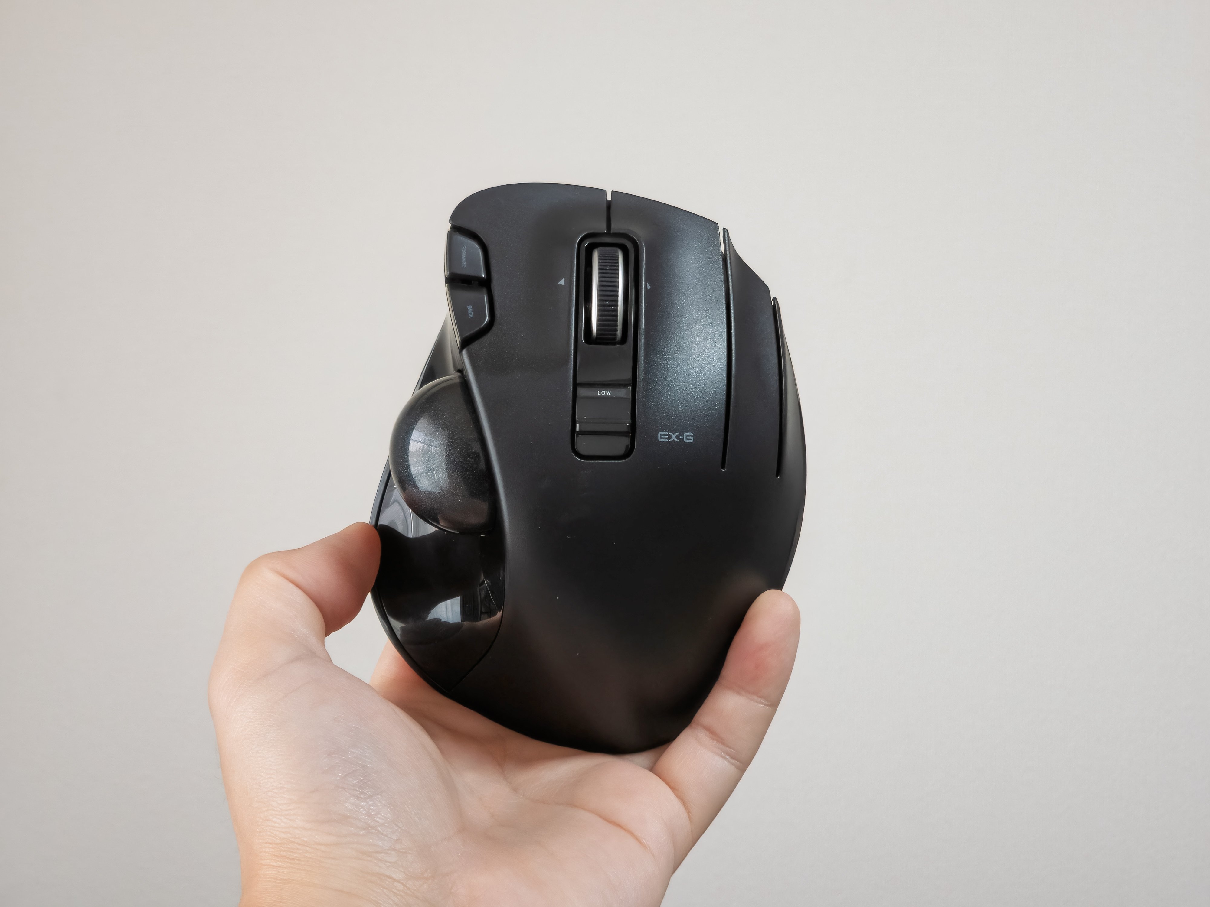 エレコム マウス ワイヤレス トラックボール Sサイズ 小型 親指 5ボタン Amazon.co.jp: エレコム マウス ワイヤレス (レシーバー付属