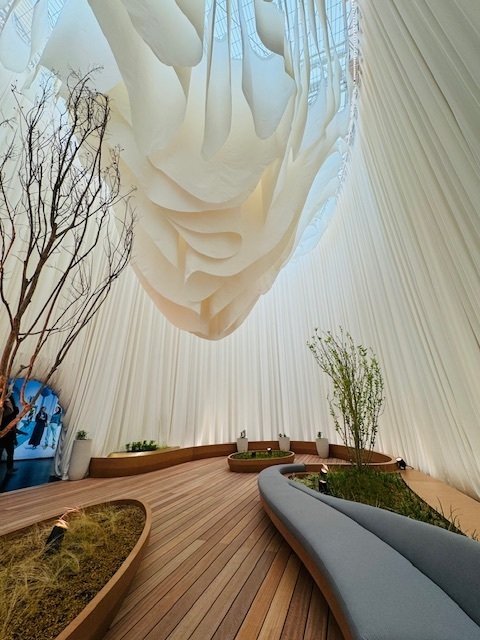 グルメ】大阪万博2025 クウェート館「ラムマクブース」「デーツ入り