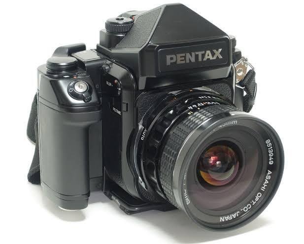 デジタルカメラ欲しいけど先に中判フィルムカメラ ペンタックス
