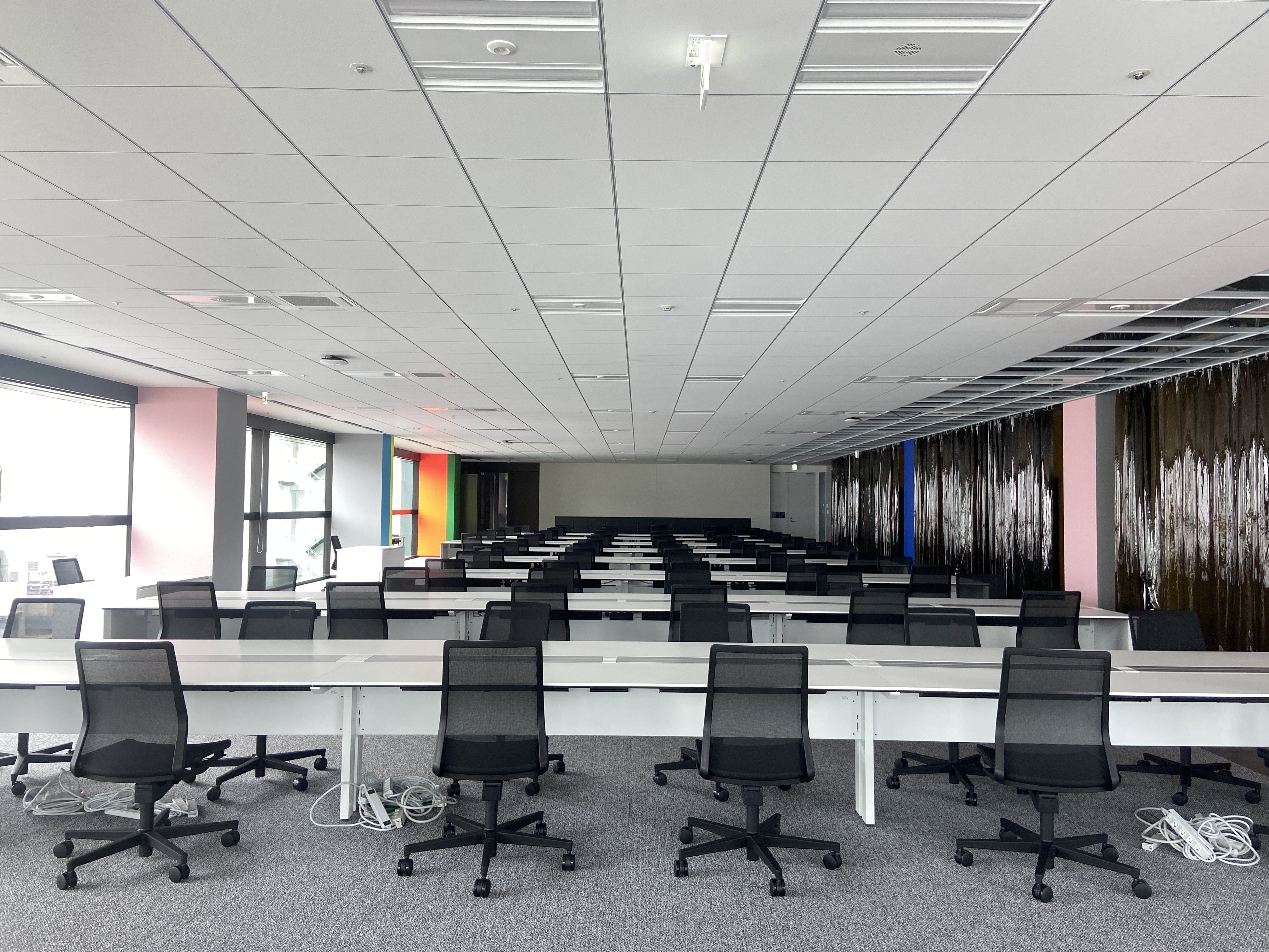 新フェーズを見据えたオフィス移転 ”LIFE CARD 銀座ビル”｜アイフル