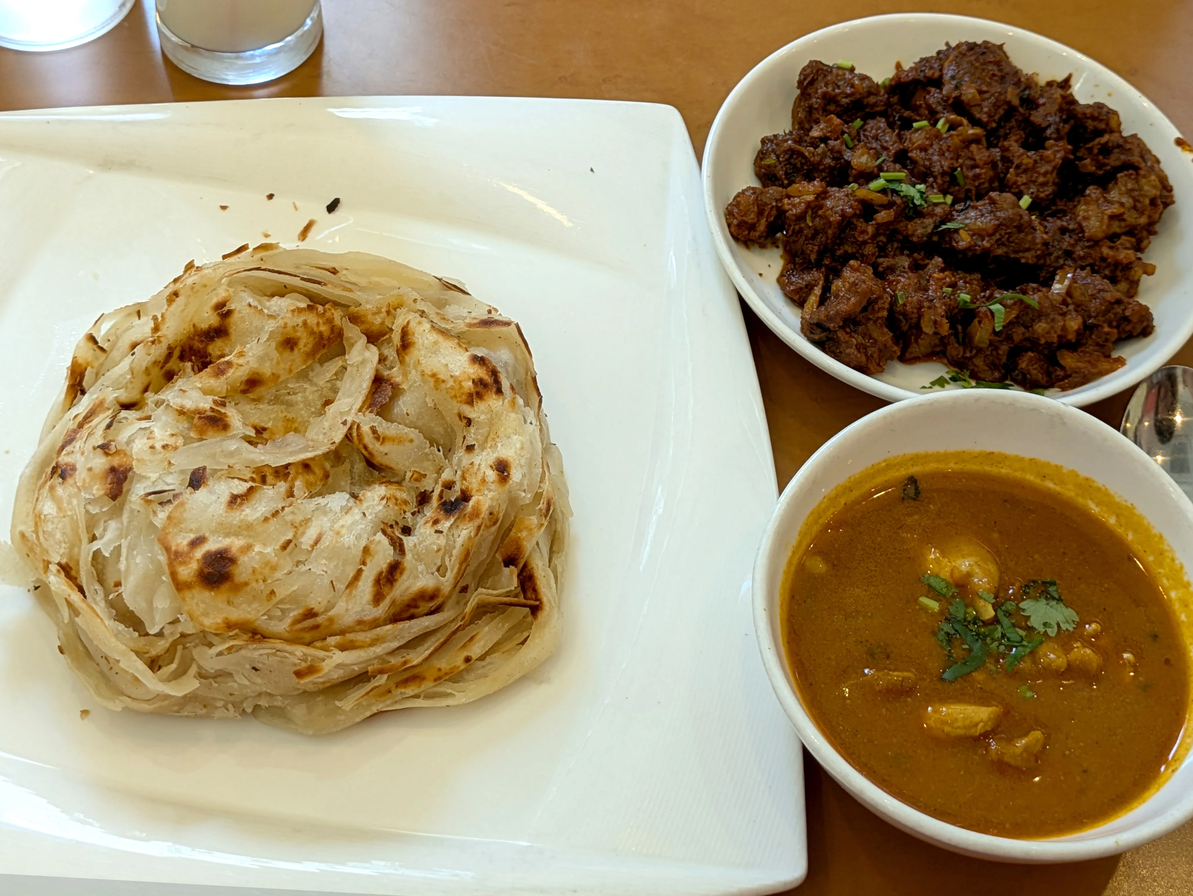 亀戸天神で藤棚を見た後、南インド料理店へ行く流れが良かったよ＠錦糸