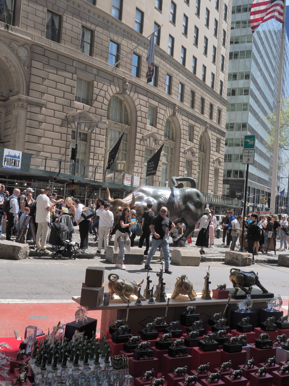 新品 チャージングブル 銅像 ウォール街 Wall Street Bull 金運 新品 チャージングブル 銅像 ウォール街 Wall Street Bull 金運