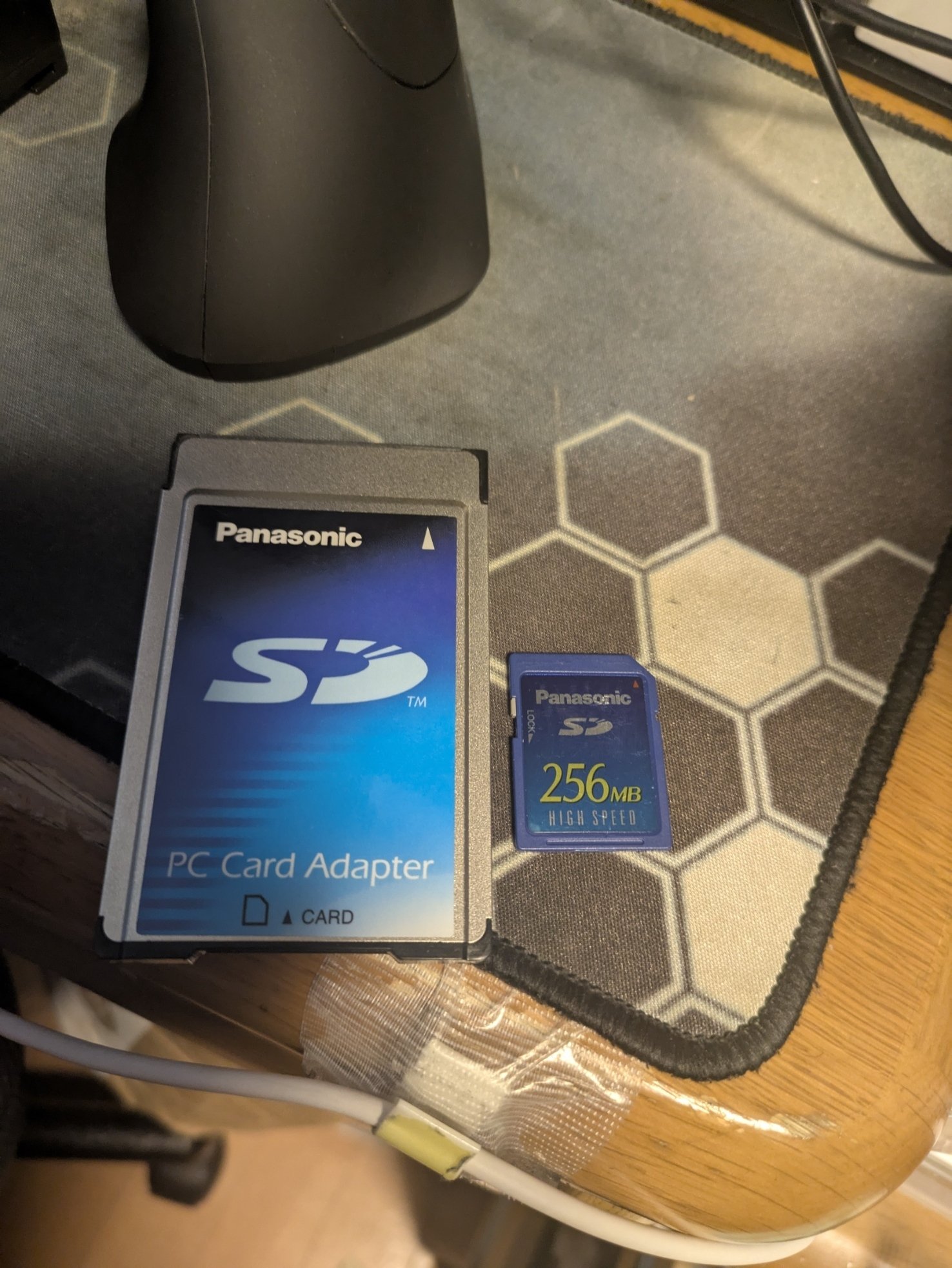 【送料無料】　パナソニック　Panasonic SDマルチPCカードアダプター　【BN-SDMAAP3】 新品  Yahoo!オークション -「pcカードアダプター パナソニック」の落札相場