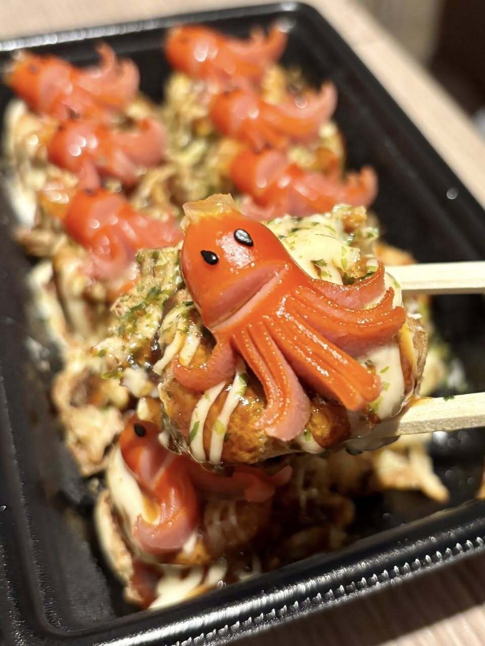 撮影メシ】たこ焼きえっちゃん/愛媛県新居浜市 | くるりんとフィア子の