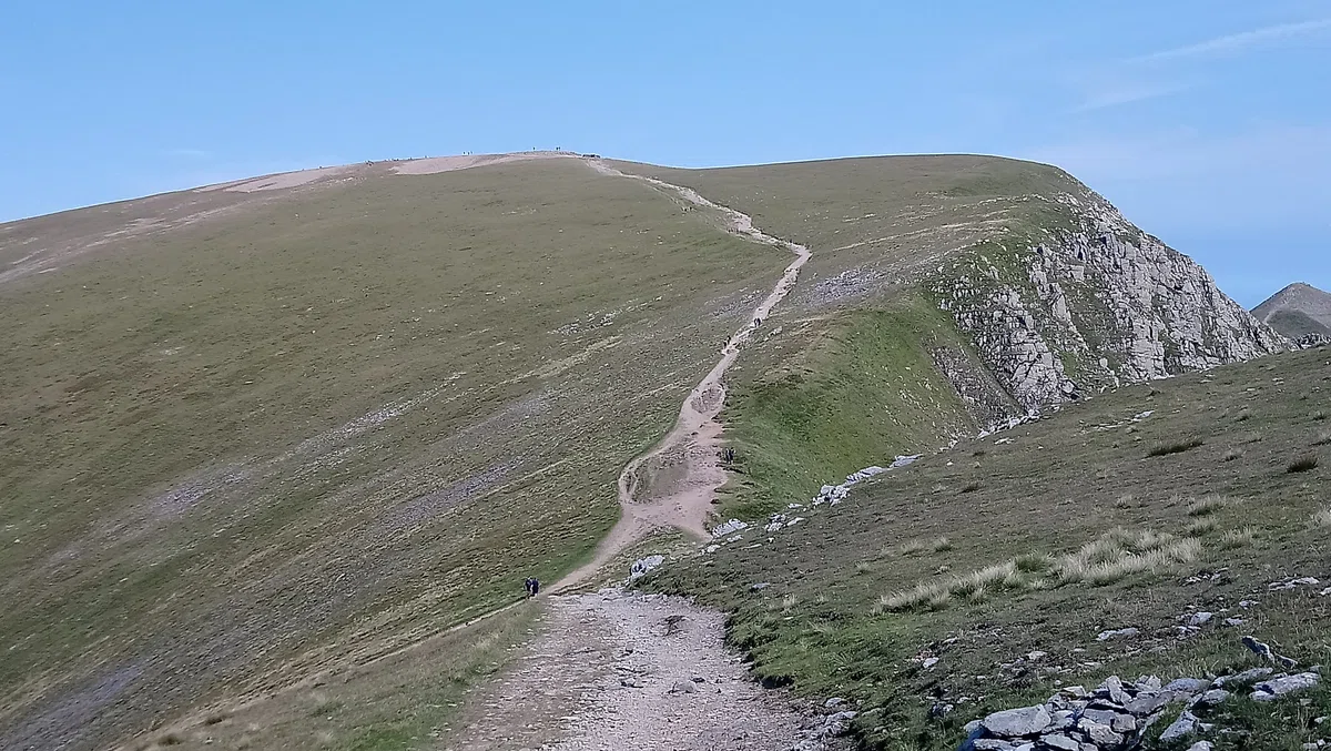 Lake Districtで人々に愛される山, Helvellyn, Thirlmerer walk｜Hide