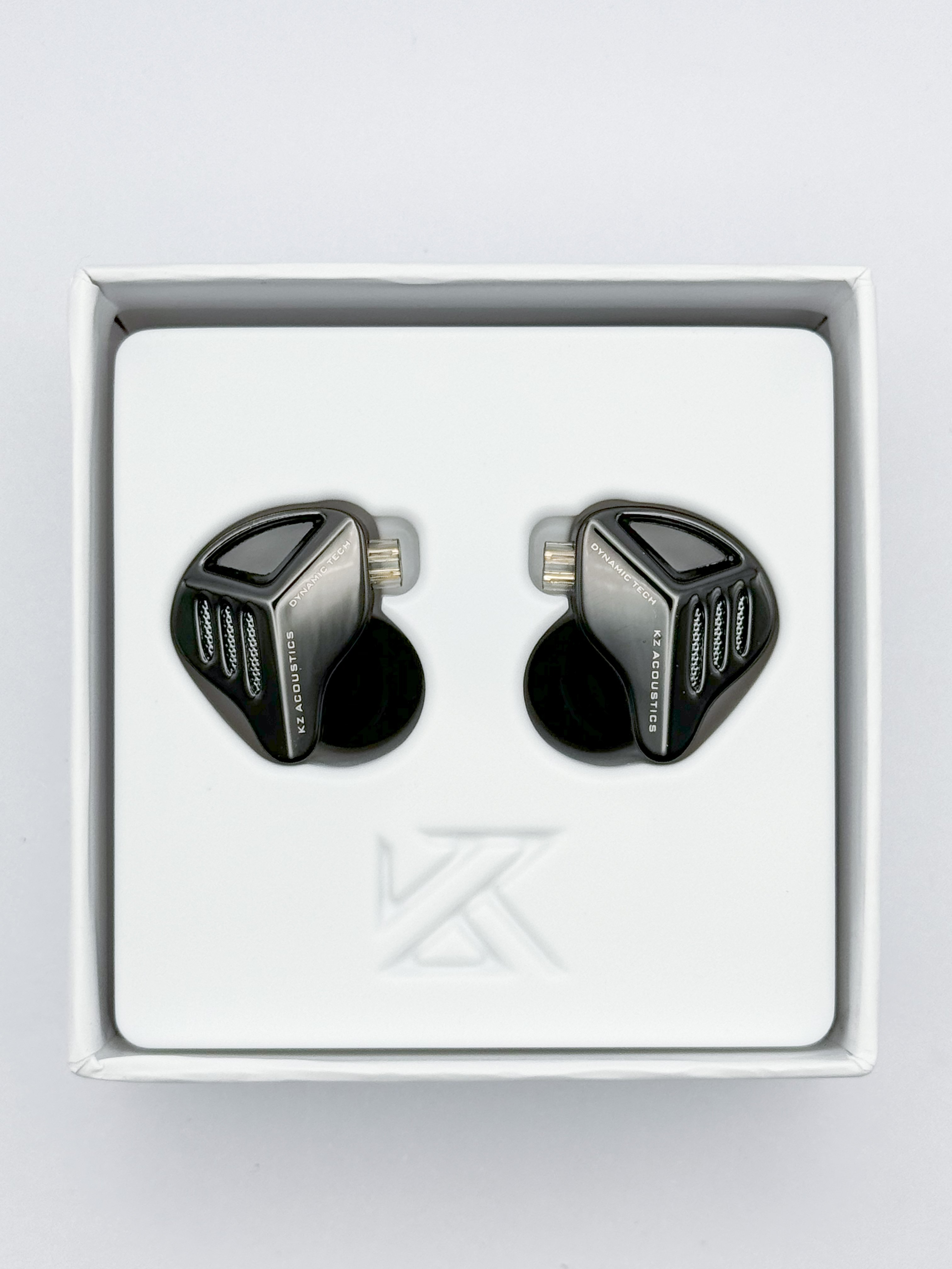 be/プロフ必読様☆専用☆ 邦楽レコードセット 4枚 KZ ZS10 PRO X」 4BA+1DDハイブリッド人気モデルがドライバーを