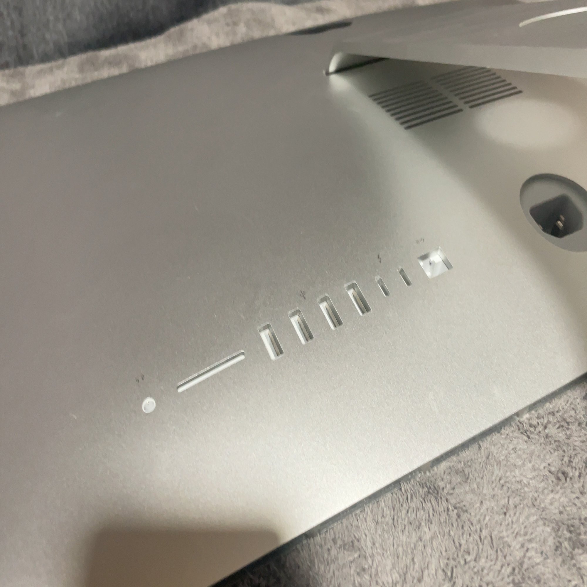 ノスタルジックMac】 iMac 2017 4K Retina を魔改造しちゃうぞ｜ドイのnote