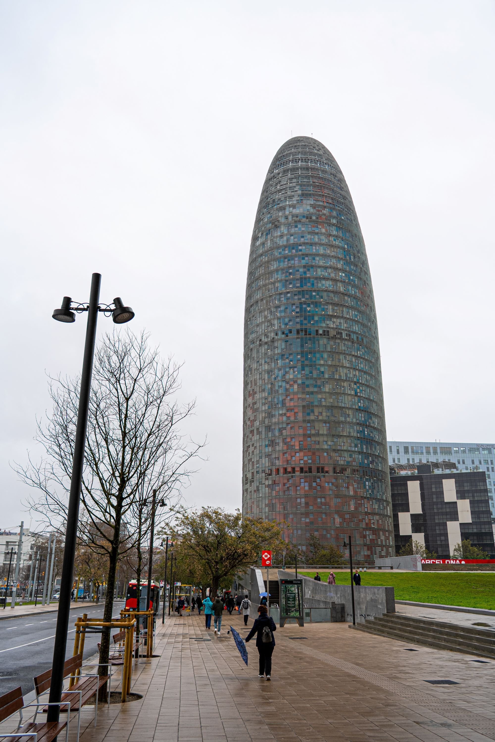 バルセロナ現代建築巡り【スペイン日記🇪🇸酒と建築の日々#9