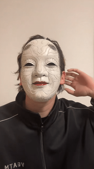 O-MENZ フォトプロップス　おかめさん 一人二役のオーメンズおかめ | TikTok