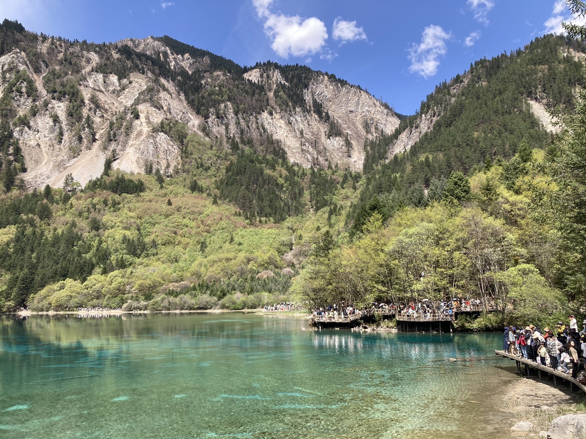 2025労働節 中国四川省の旅1 九寨溝（九寨沟 ）｜たにやん
